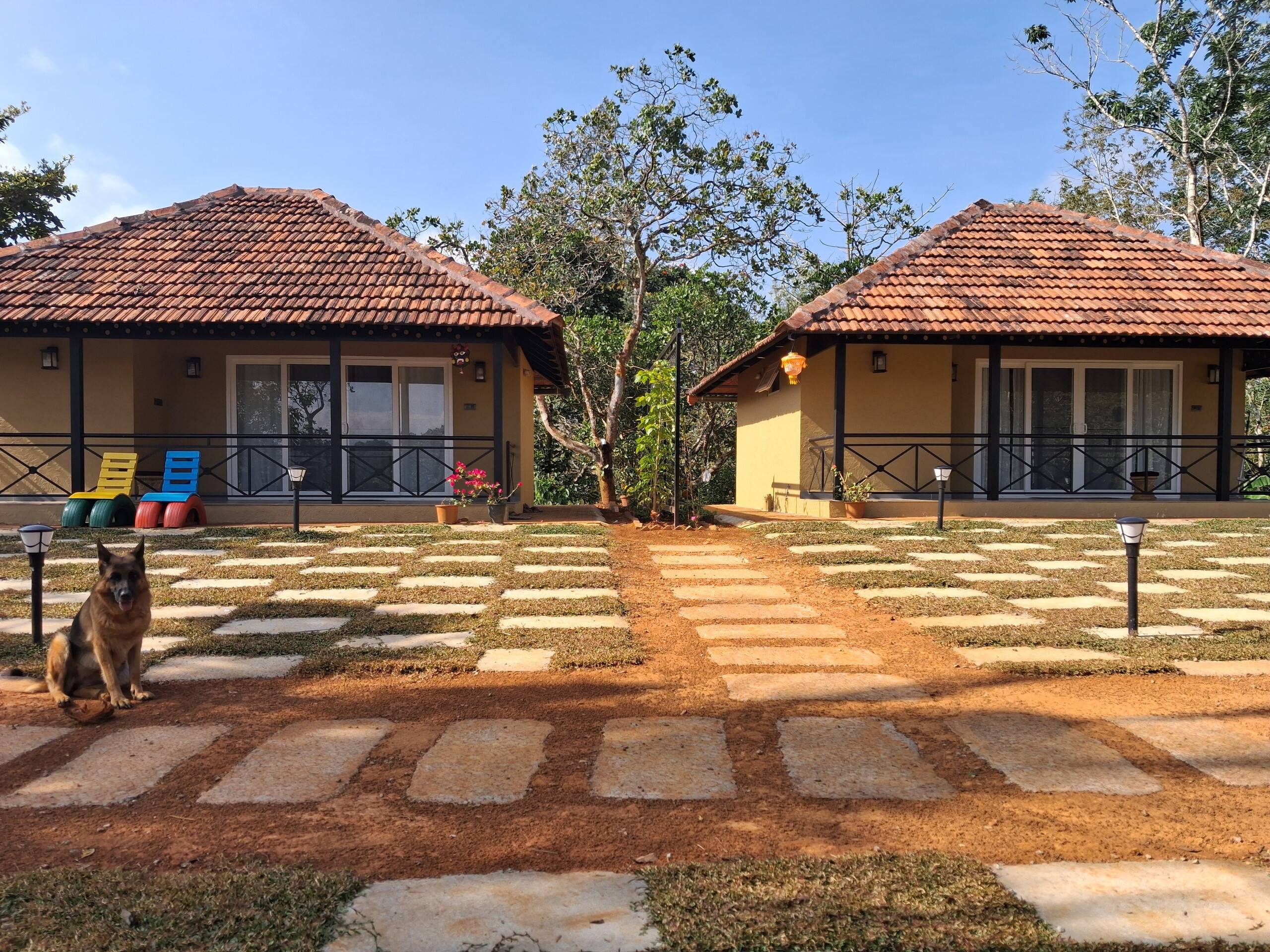 Vidman Homey Huts "Malhar" Home away from home 28
