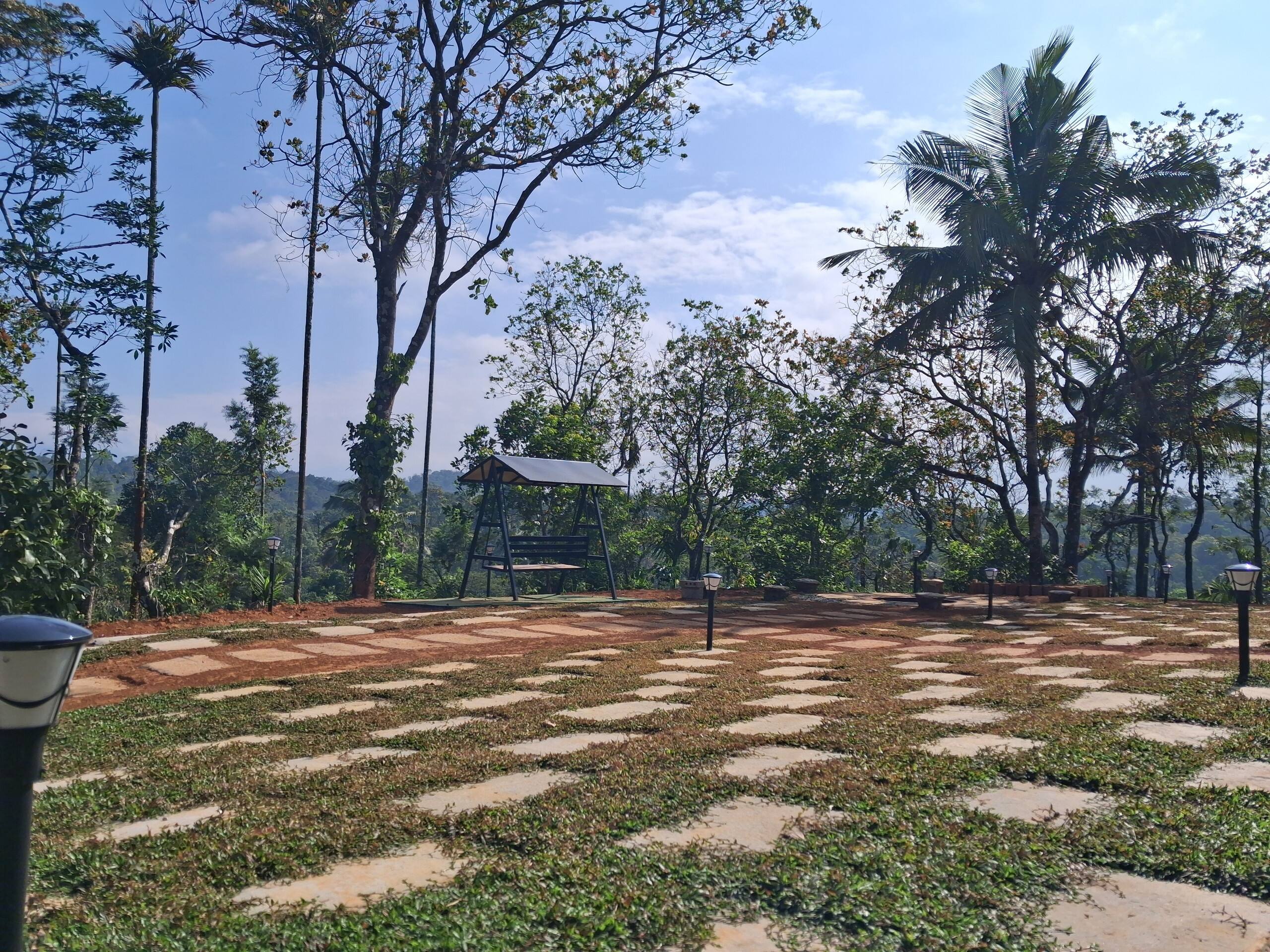 Vidman Homey Huts "Malhar" Home away from home 36