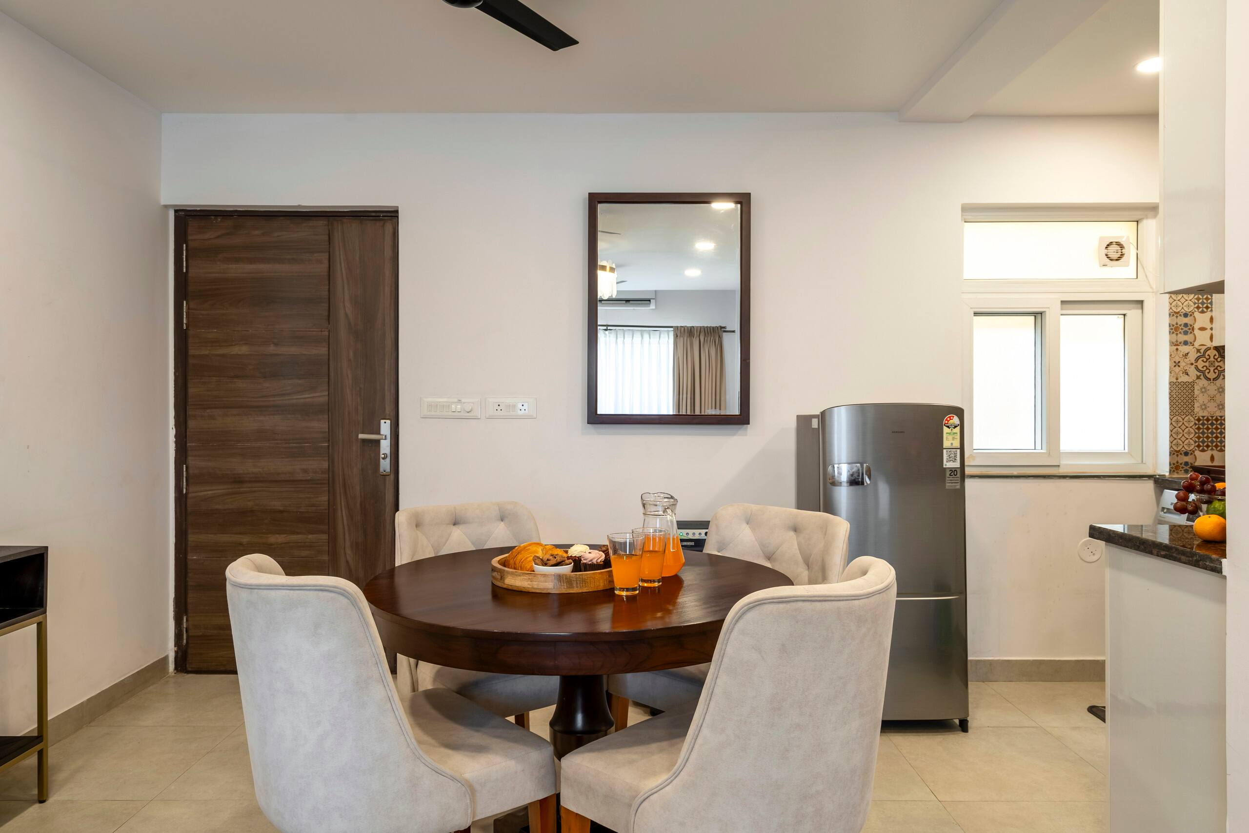 Emerald Pool View 1BHK | Candolim, North Goa 20