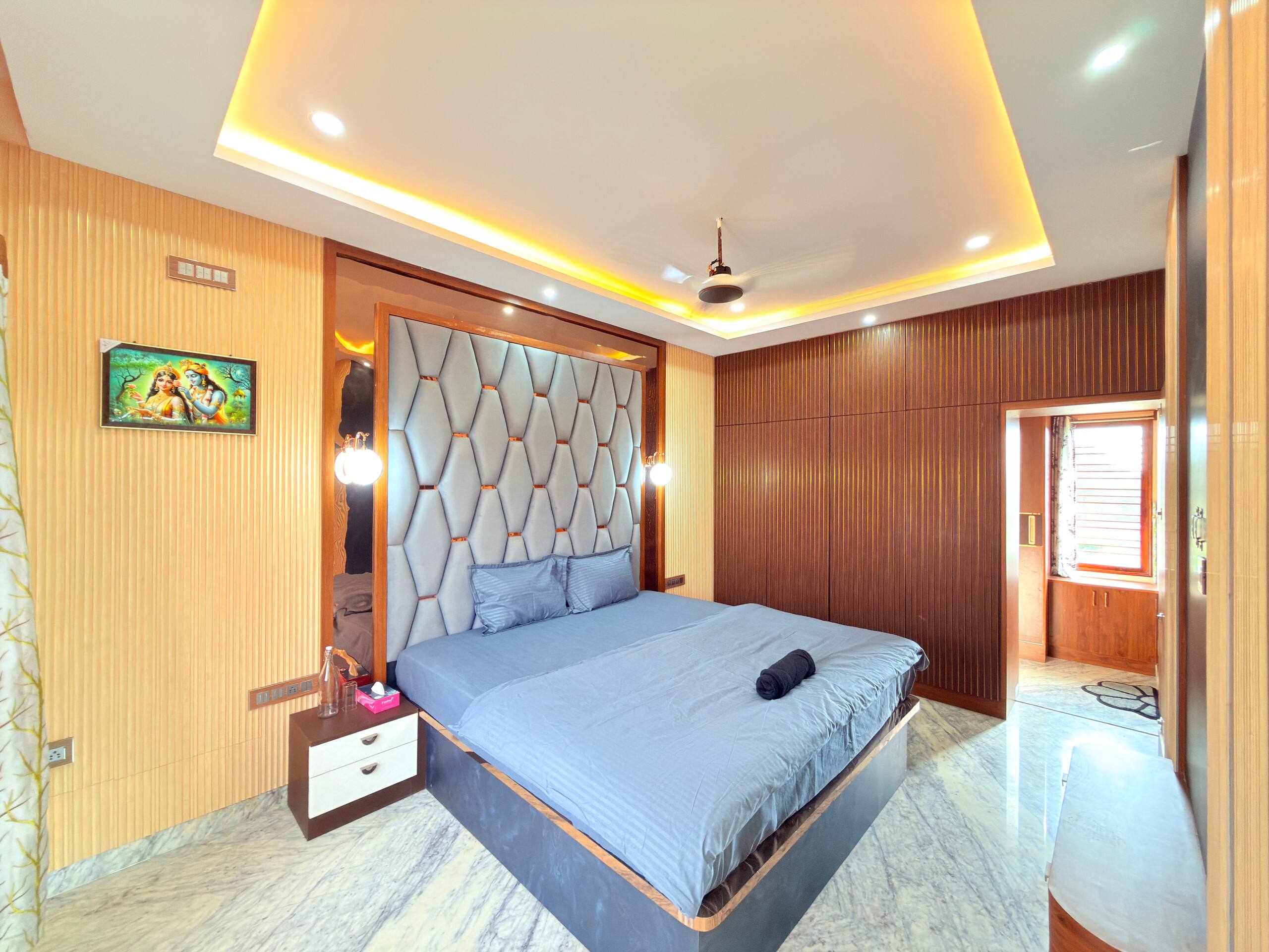 Palm Breeze 4BHK Spacez Modern Villa 24