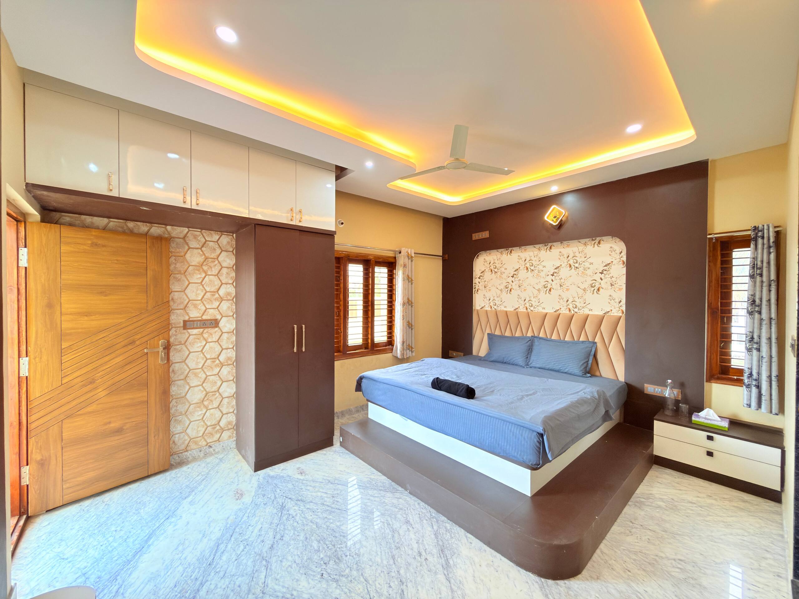 Palm Breeze 4BHK Spacez Modern Villa 18