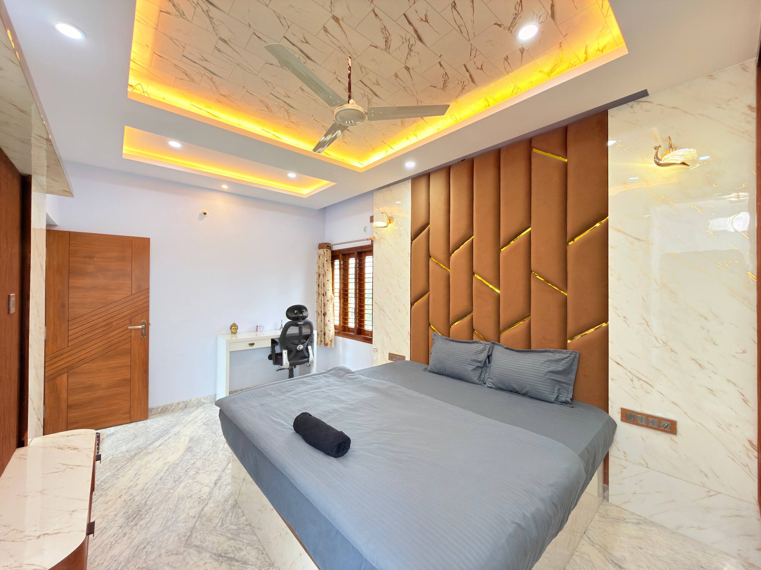 Palm Breeze 4BHK Spacez Modern Villa 5