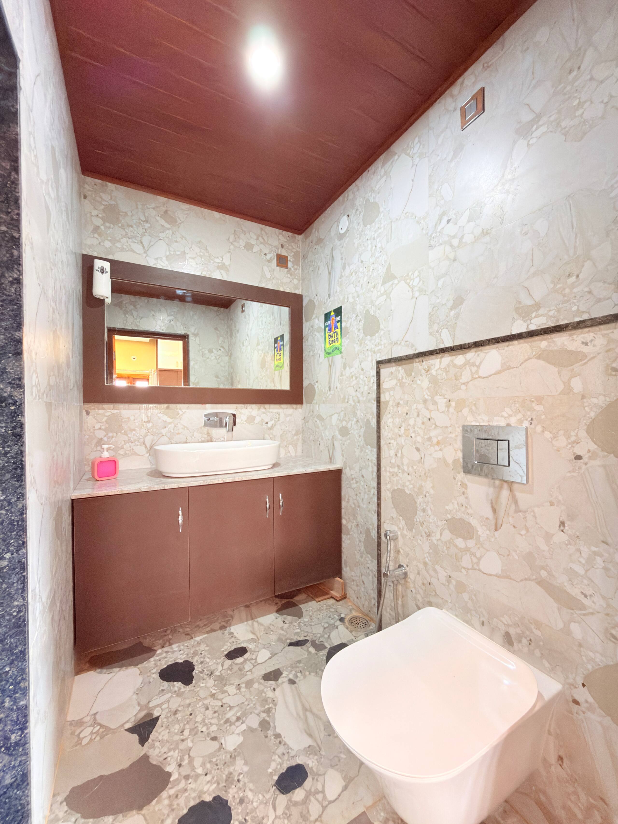Palm Breeze 4BHK Spacez Modern Villa 27