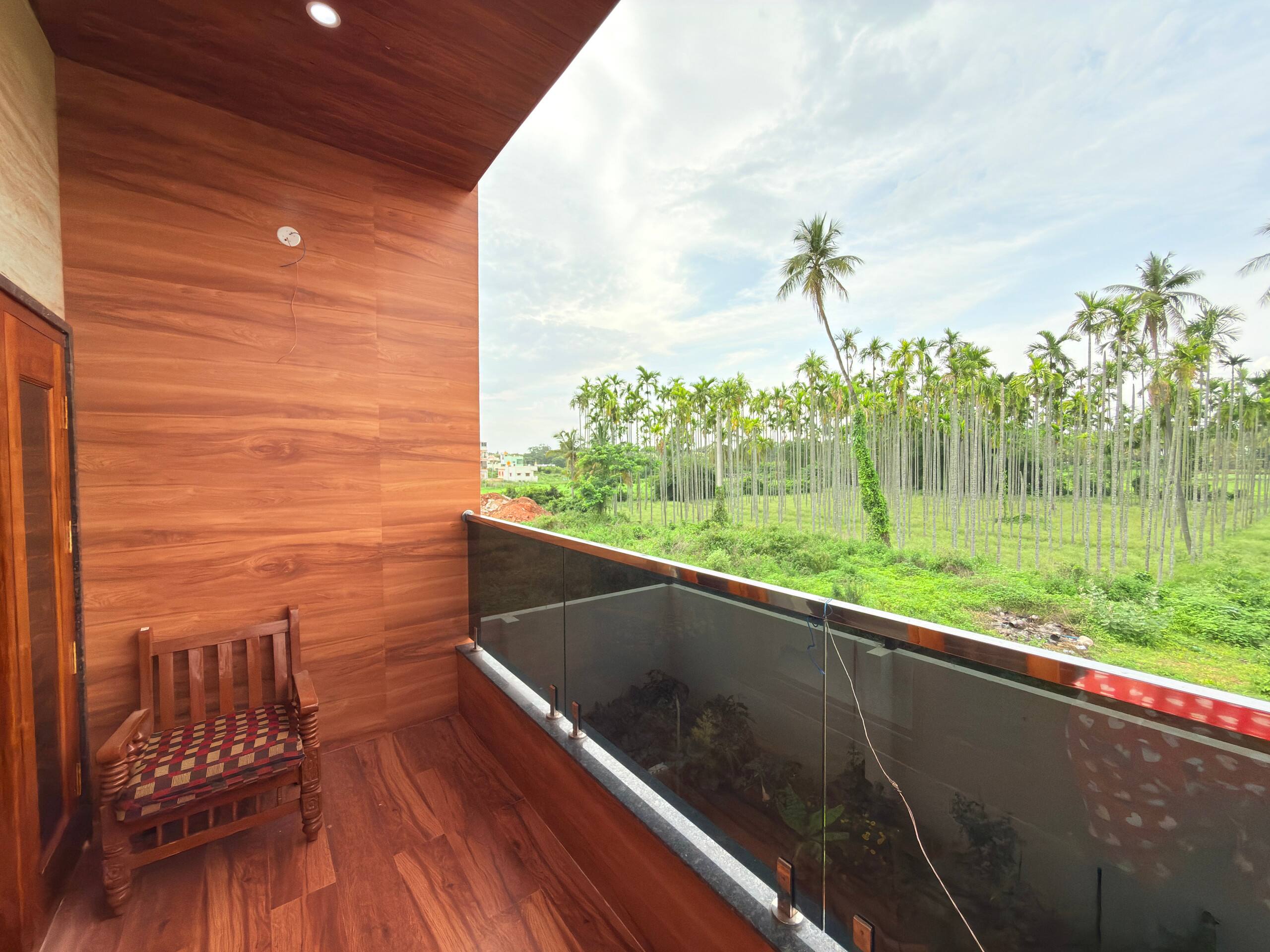 Palm Breeze 4BHK Spacez Modern Villa 11