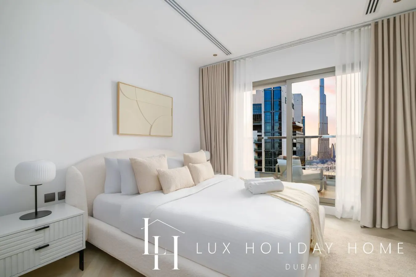 LUX The Burj Khalifa Downtown View Studio 2 2