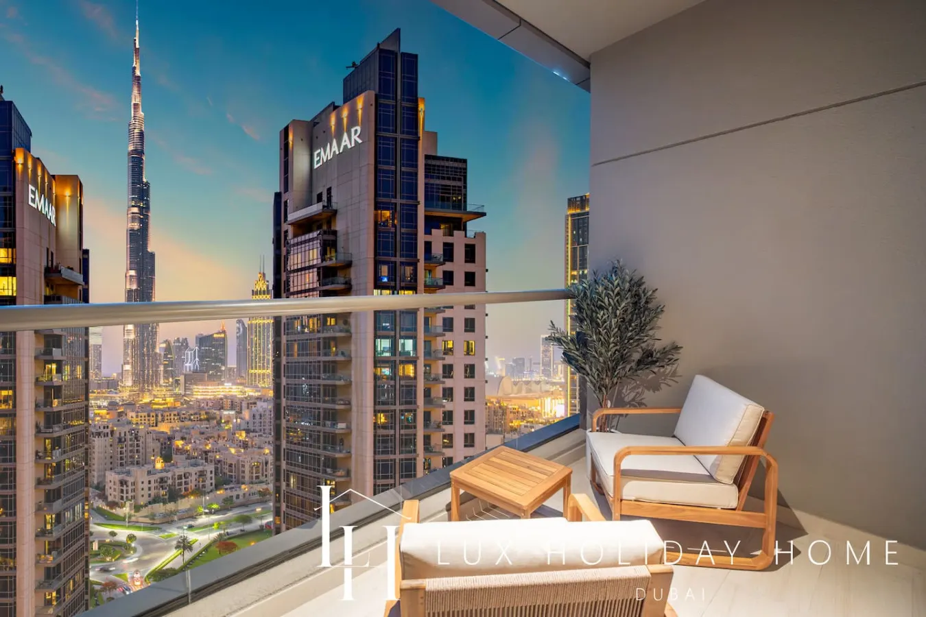 LUX The Burj Khalifa Downtown View Studio 2 7