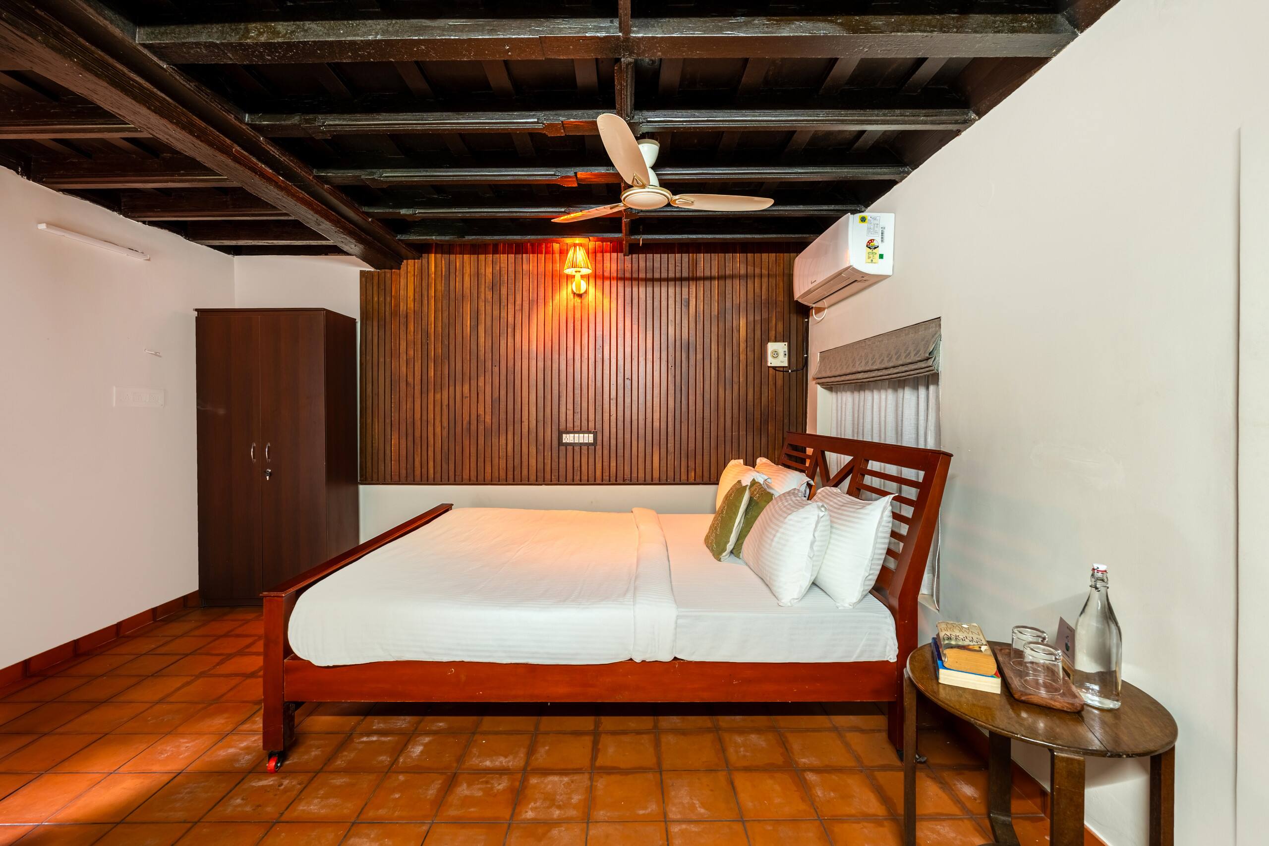 3 BHK Kerala Heritage Villa w/Courtyard & Garden 19