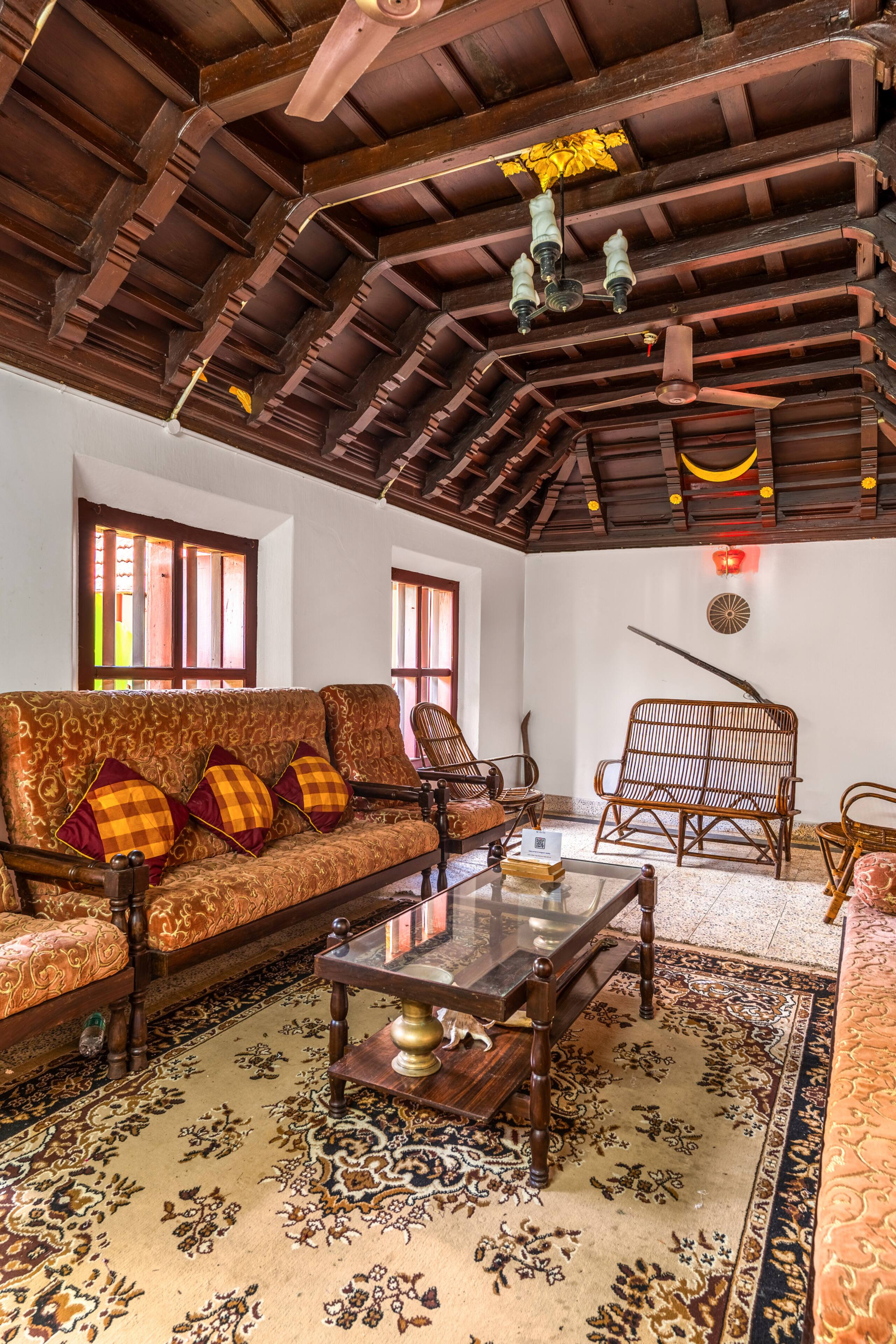 3 BHK Kerala Heritage Villa w/Courtyard & Garden 11