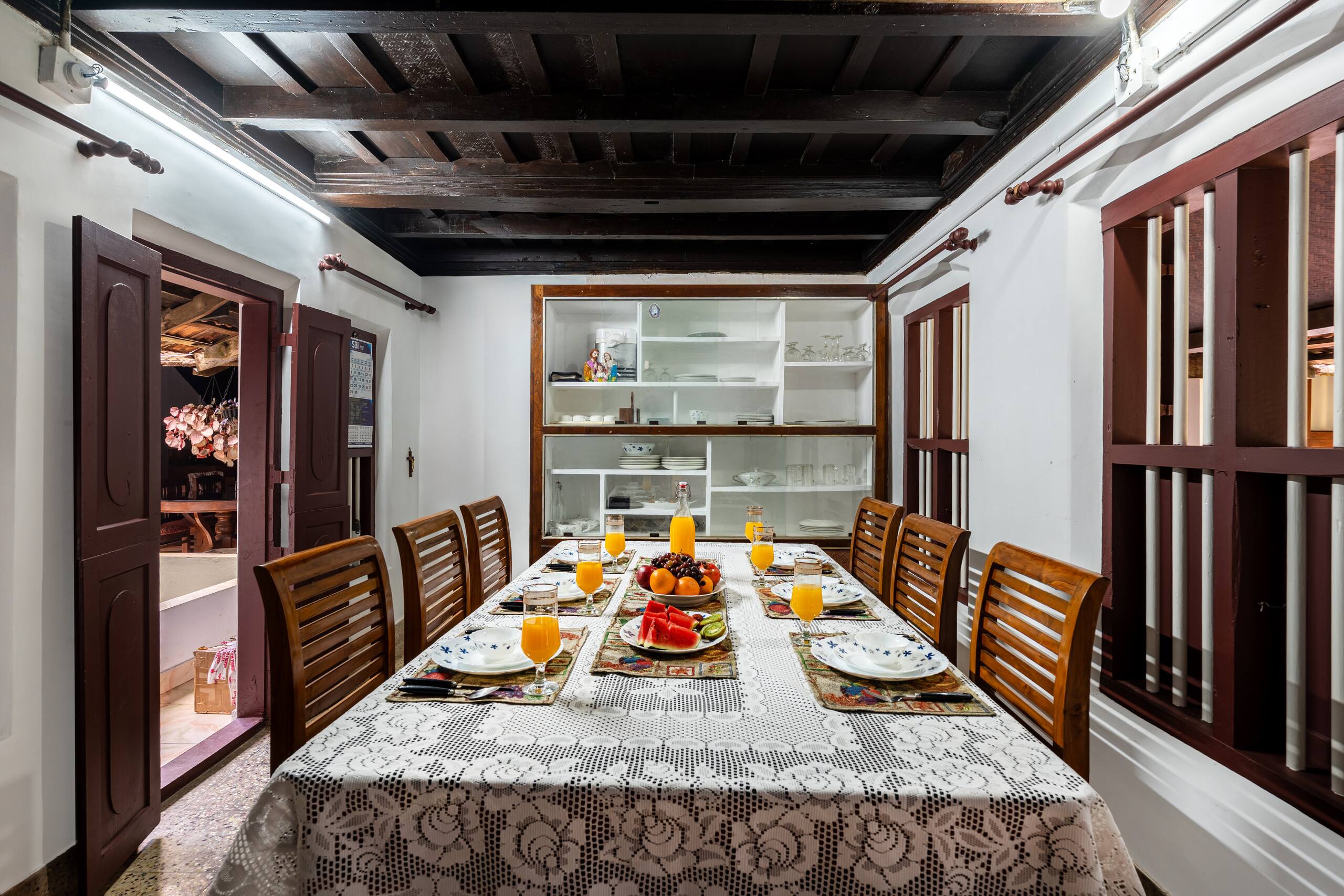 3 BHK Kerala Heritage Villa w/Courtyard & Garden 12