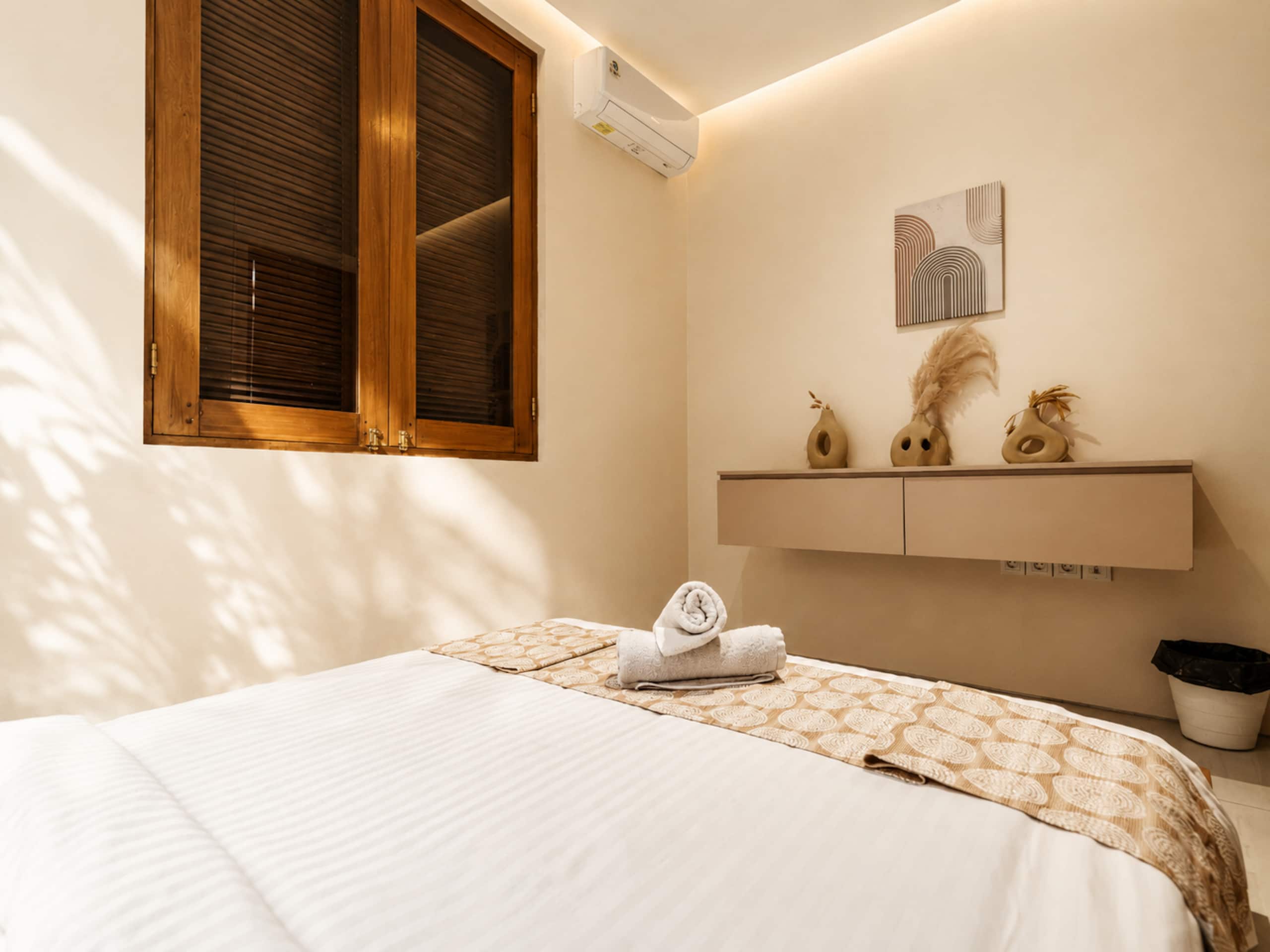 3BR Bohemian Villa in Canggu Near Beach 6