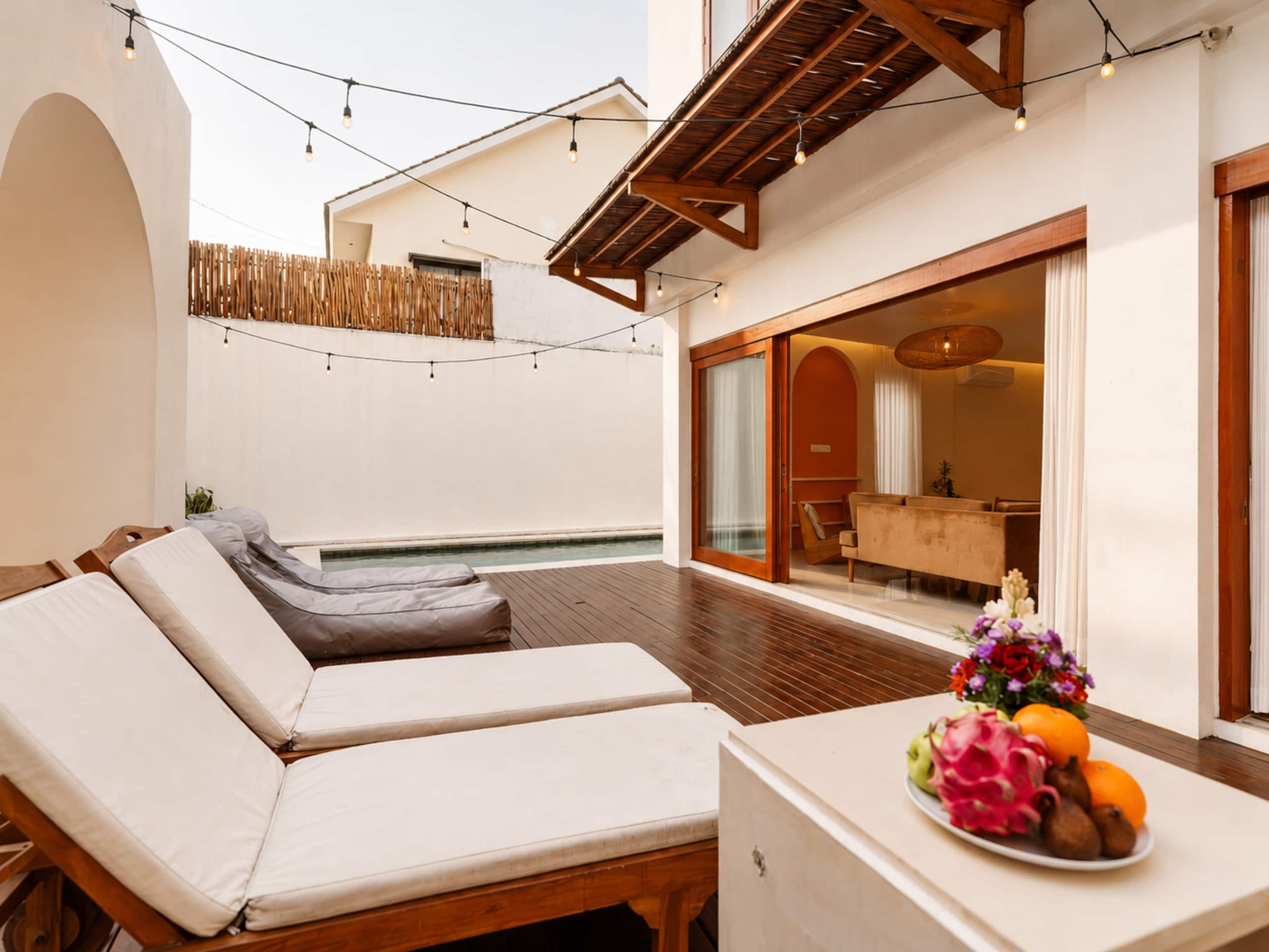 3BR Bohemian Villa in Canggu Near Beach — photo 2