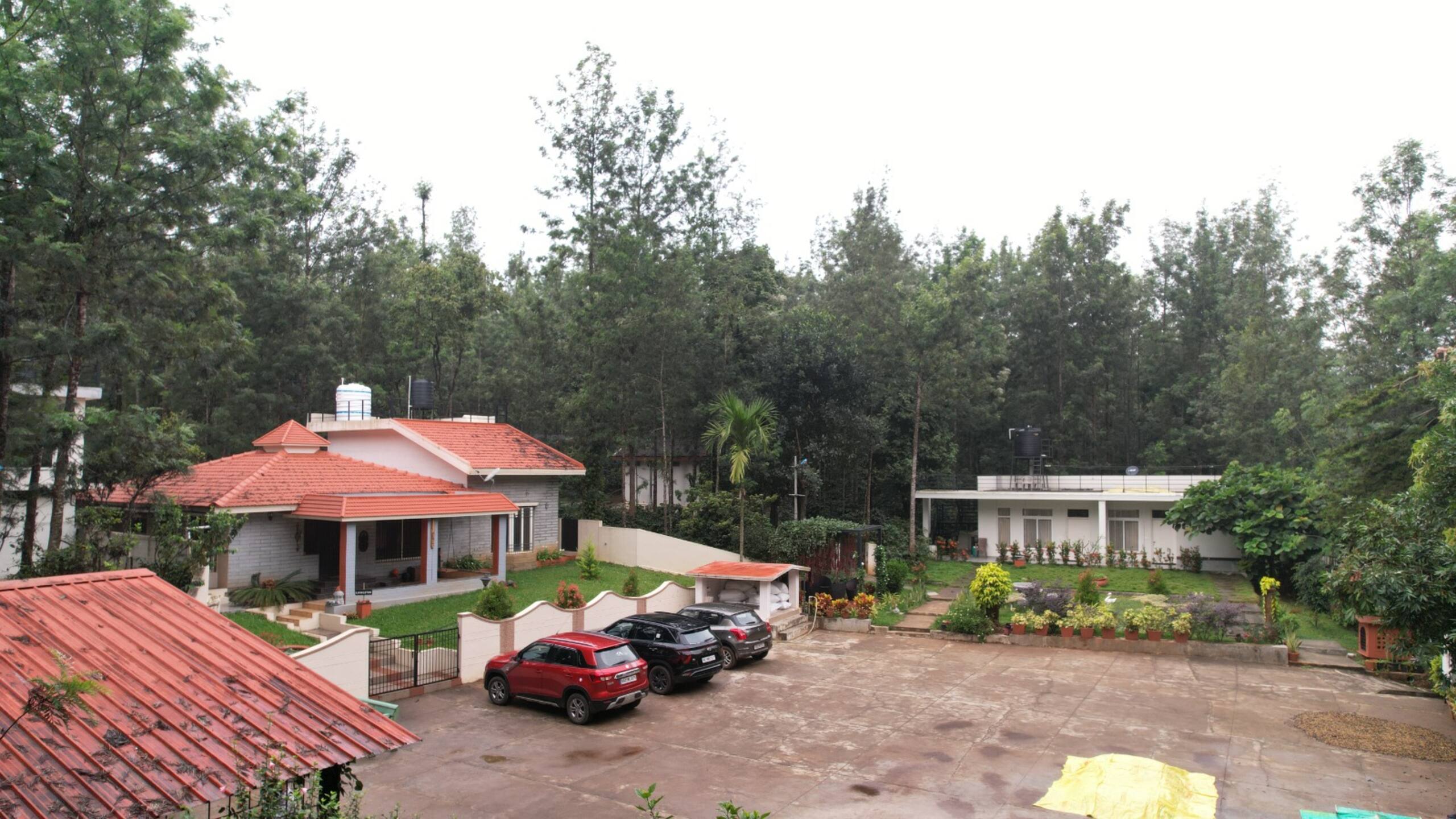Livingston Homestay - Entire Villa - Chikmagalore 8