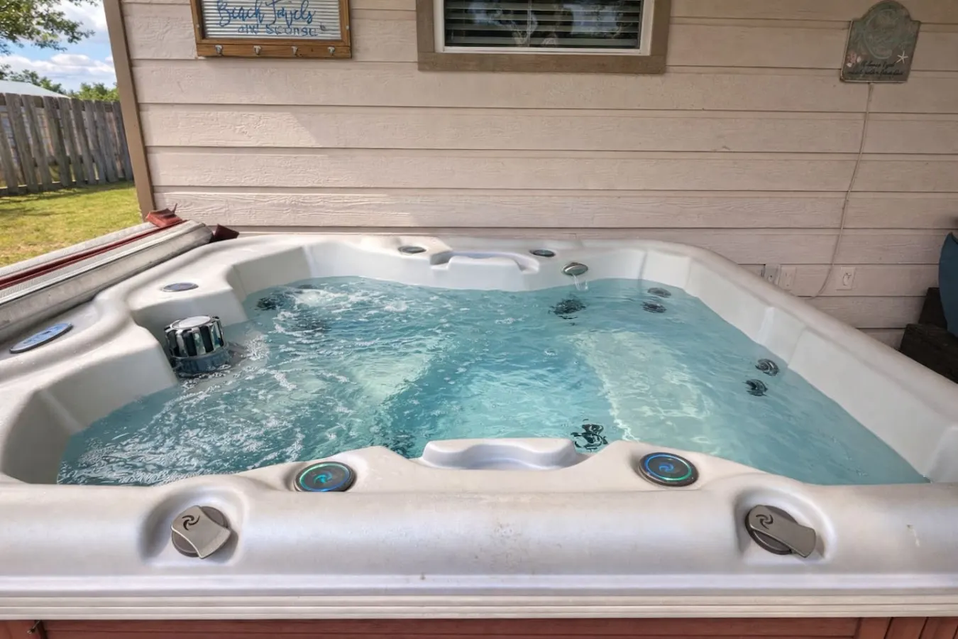 Coastal Hangout | Hot Tub | GameRm | Mins2Bchfreddcx