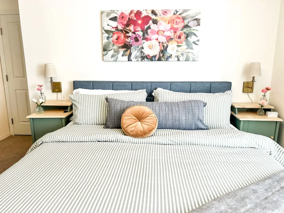 Bright & Airy Studio in DTC 5