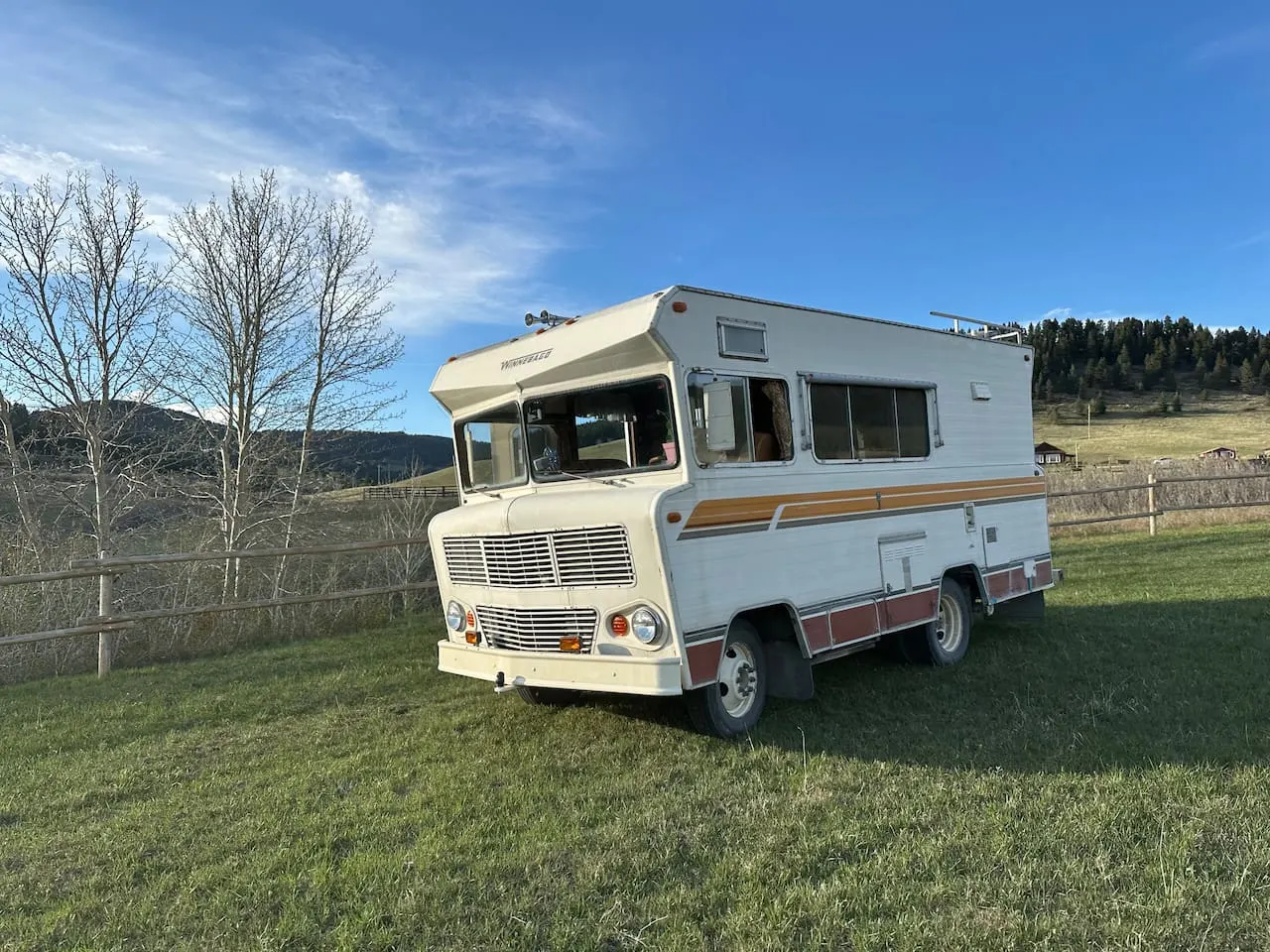 Adventure on the Range – Goldie the 1975 Winnebago 7