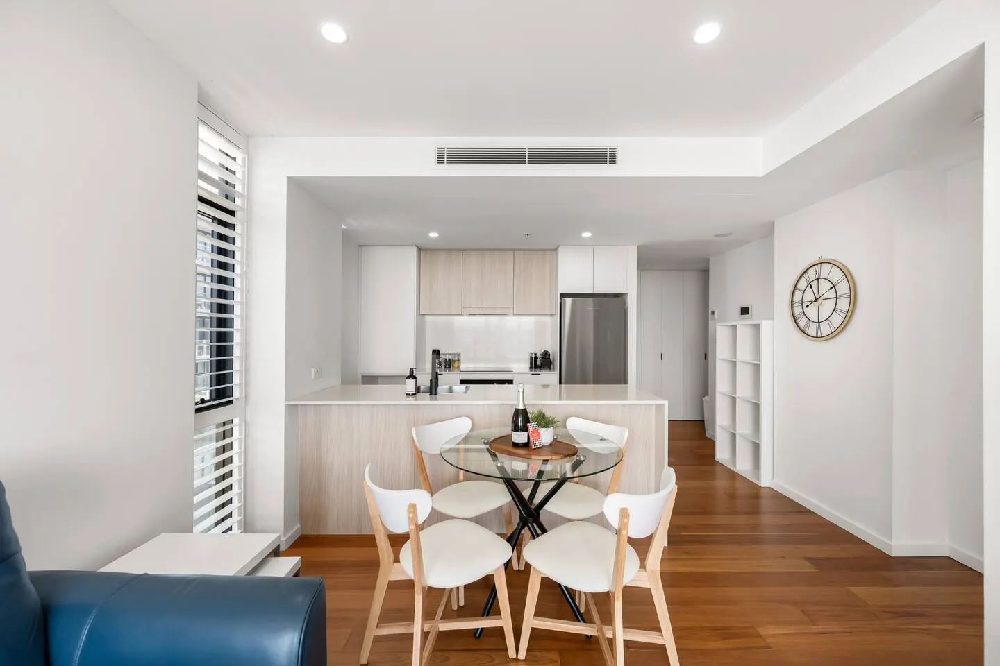 Stella Harbour Views, Parking & Walkable 14