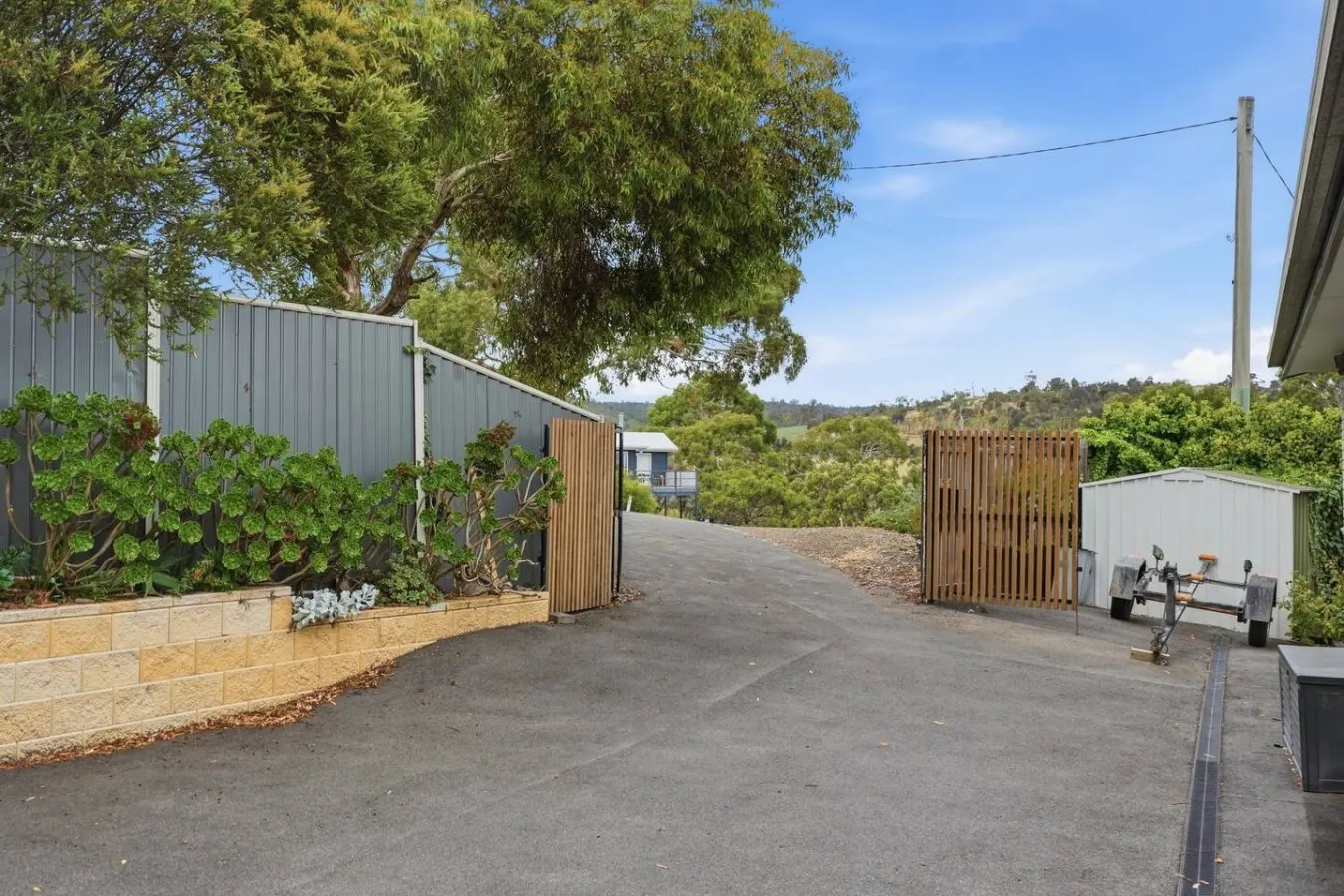 Seagrass Coastal Retreat with direct beach access 14