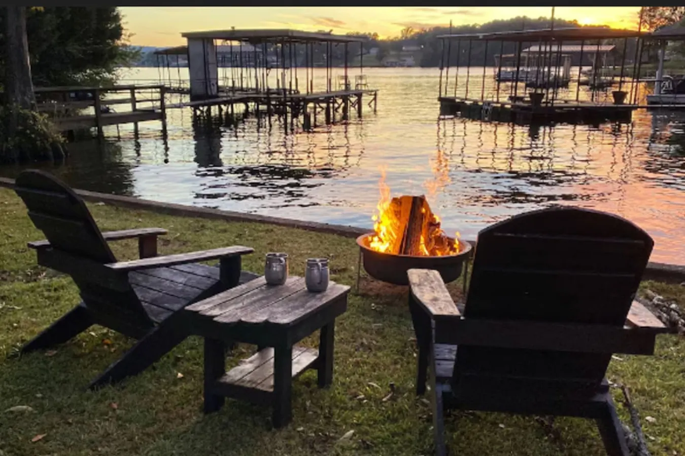 The Lake House at Sunset Bay