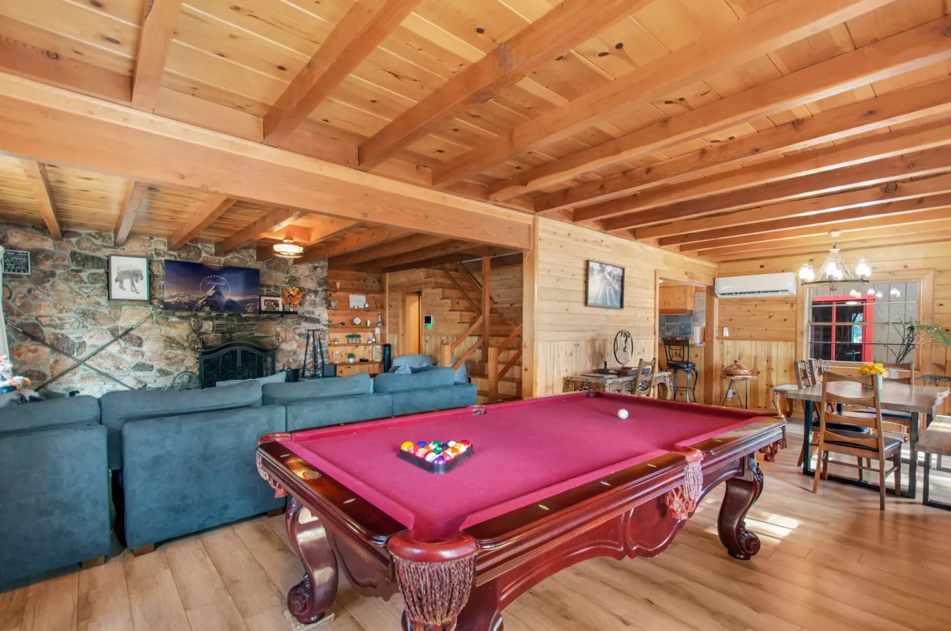 Idyllwild Retreat - Fire Pit, Views, Game Room — photo 2