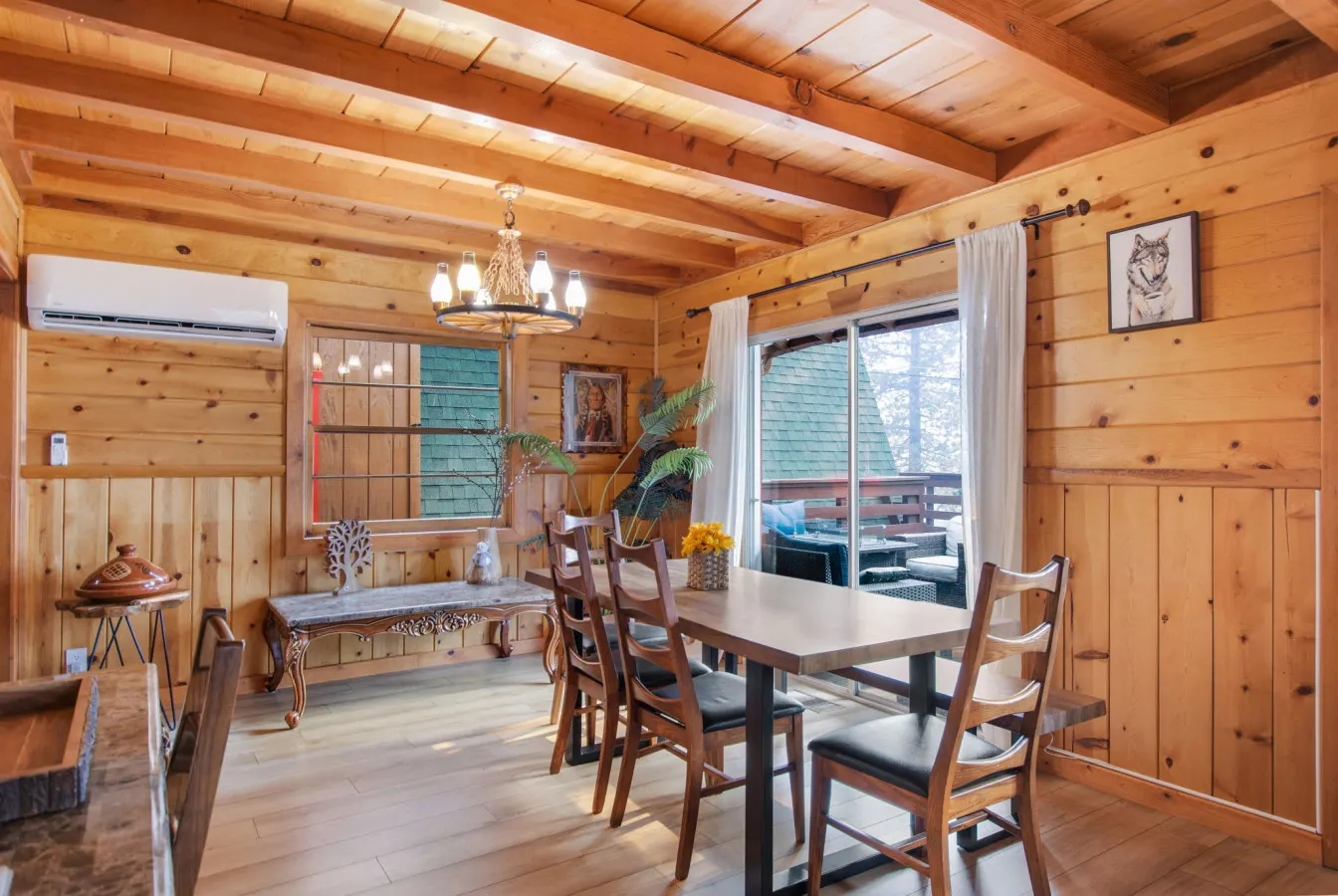 Idyllwild Retreat - Fire Pit, Views, Game Room 13