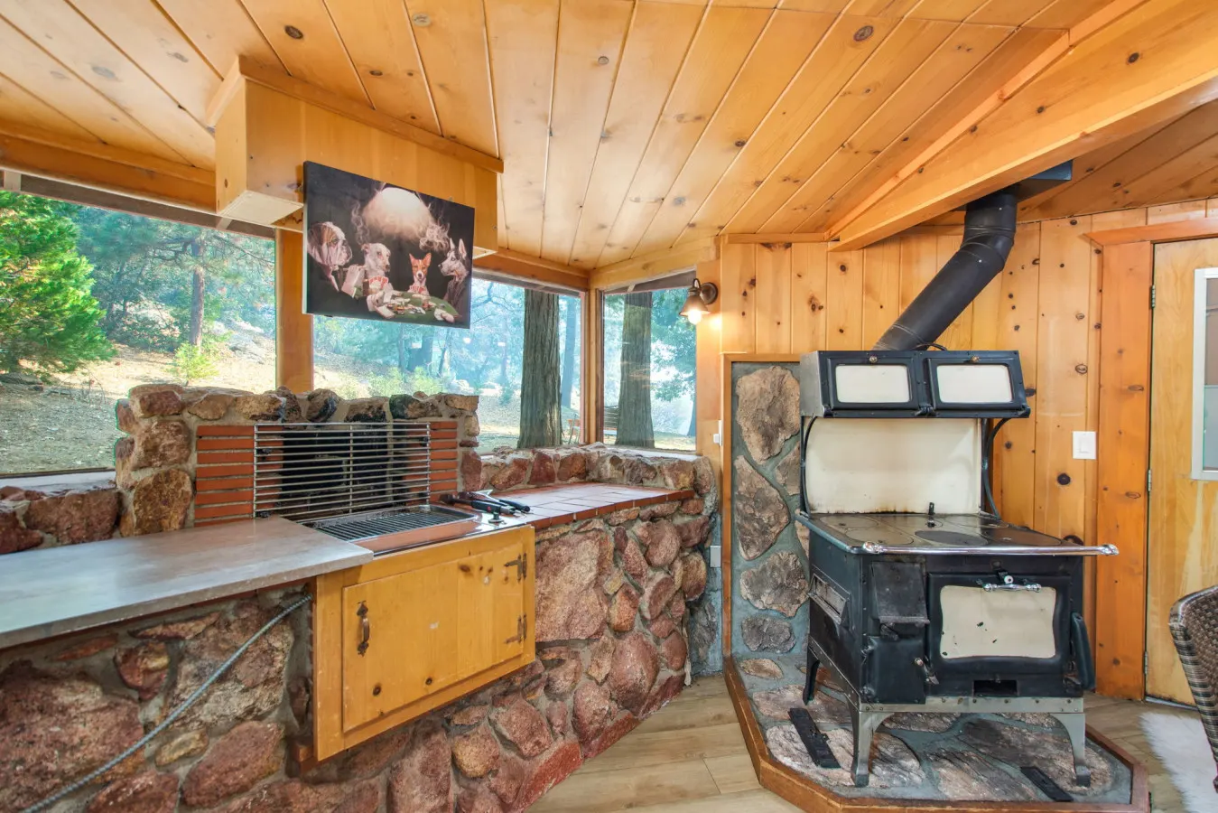 Idyllwild Retreat - Fire Pit, Views, Game Room 20
