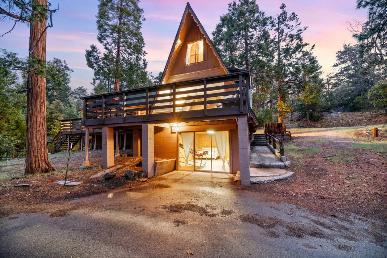 Idyllwild Retreat - Fire Pit, Views, Game Room 8