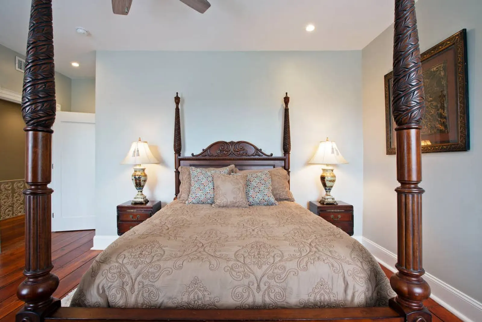 236 Oglethorpe st B Newly Renovated 4 bed 3 bath & 2 Parking Spots 16