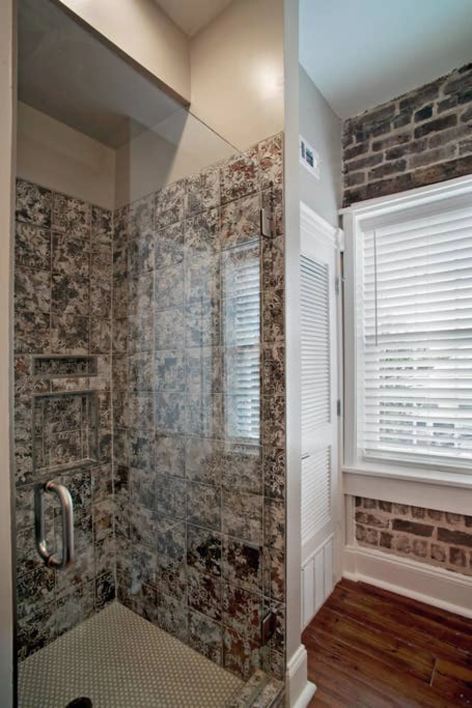 236 Oglethorpe st B Newly Renovated 4 bed 3 bath & 2 Parking Spots 19