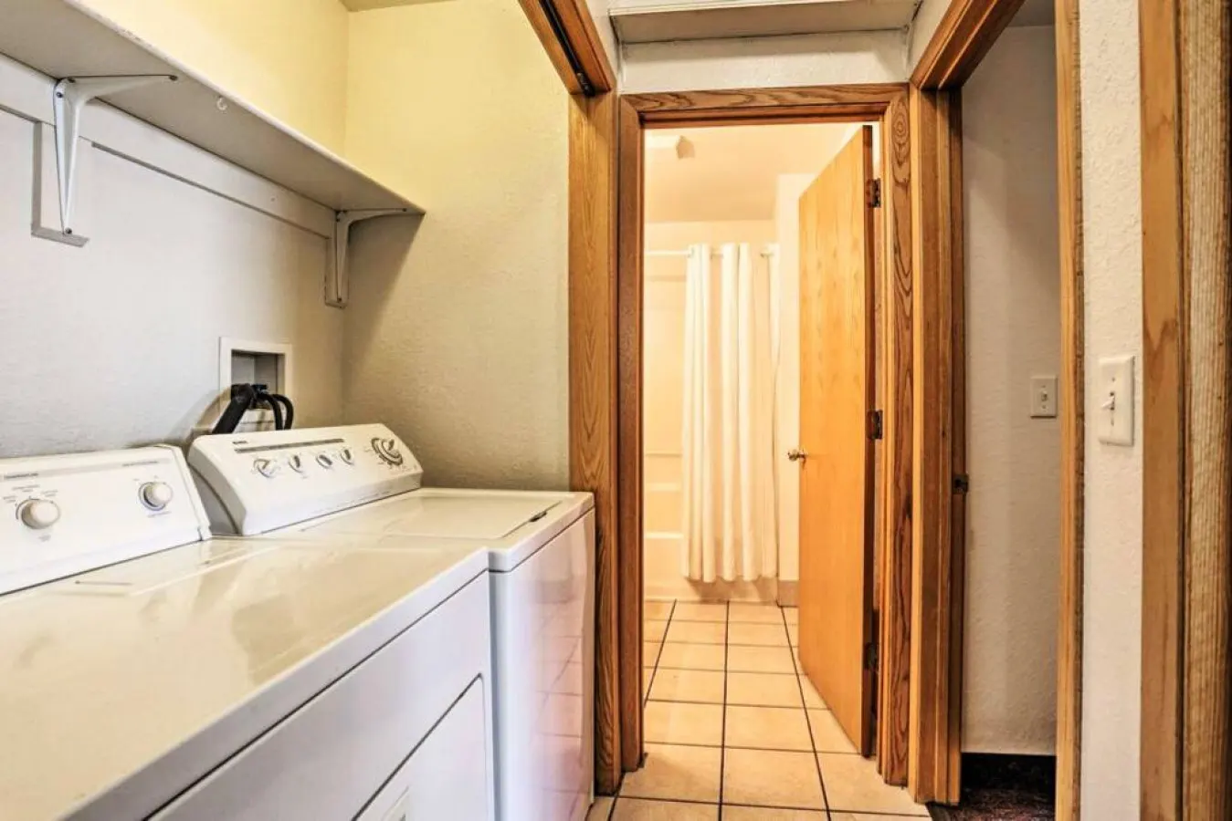 Black Hills Haven Granite Hollow – Unit 2 A Vensérra Retreat near Mount Rushmore 18