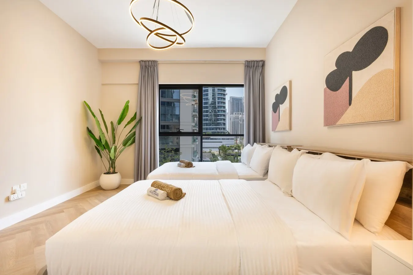 Stunning Downtown Home with Full Burj View 16