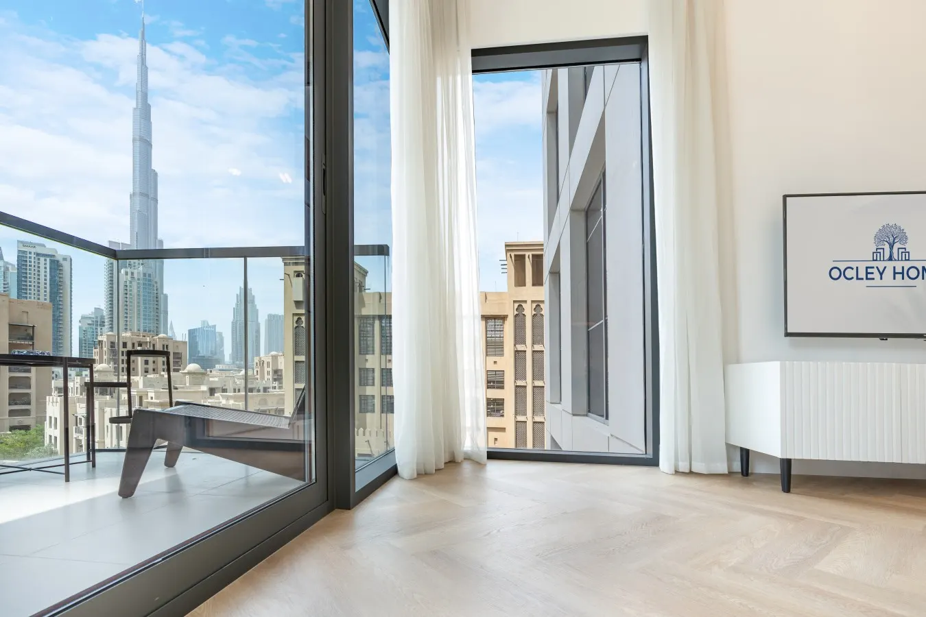 Stunning Downtown Home with Full Burj View 4