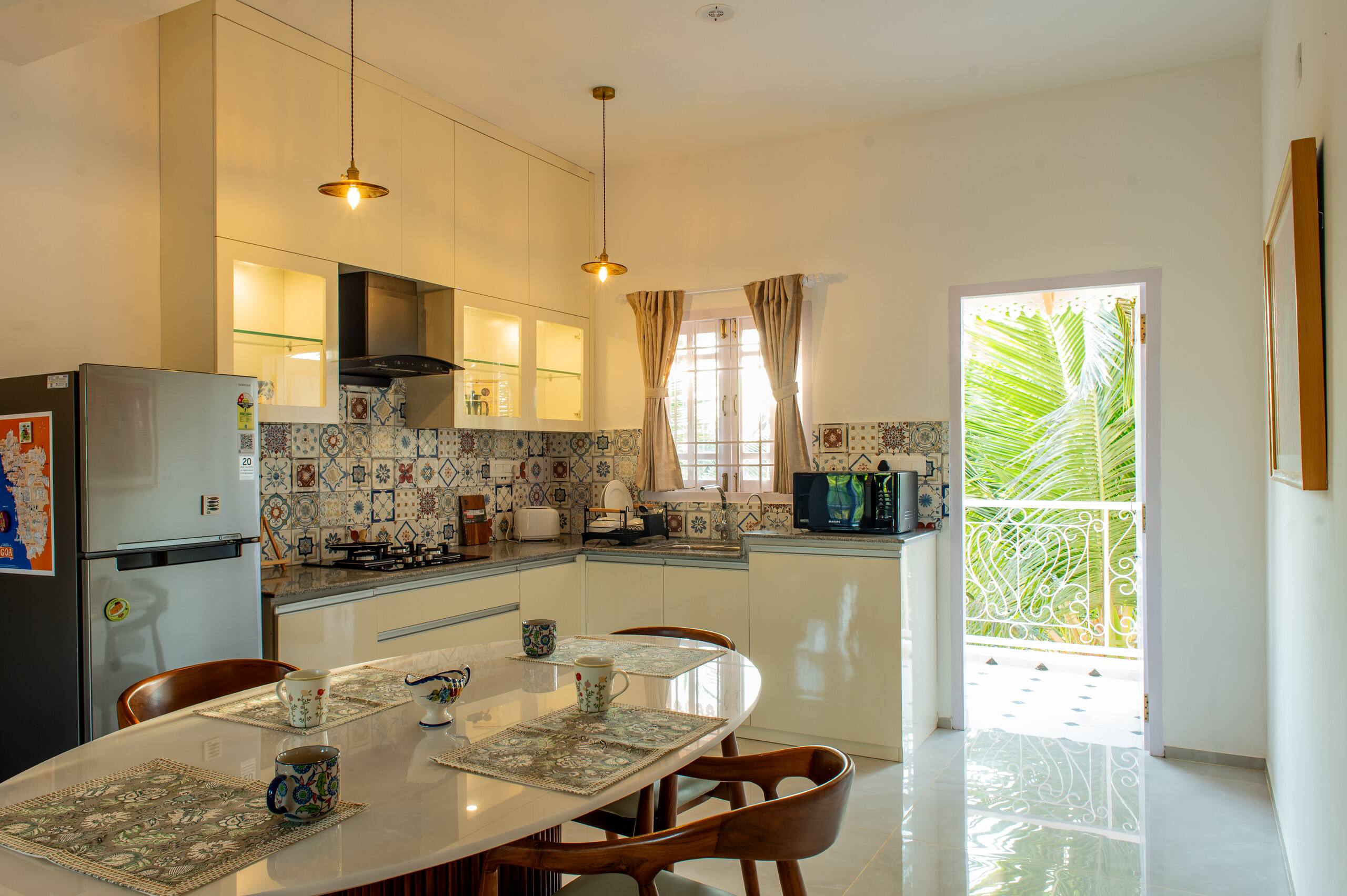 Casa De Alegria Goa / Bloom 7