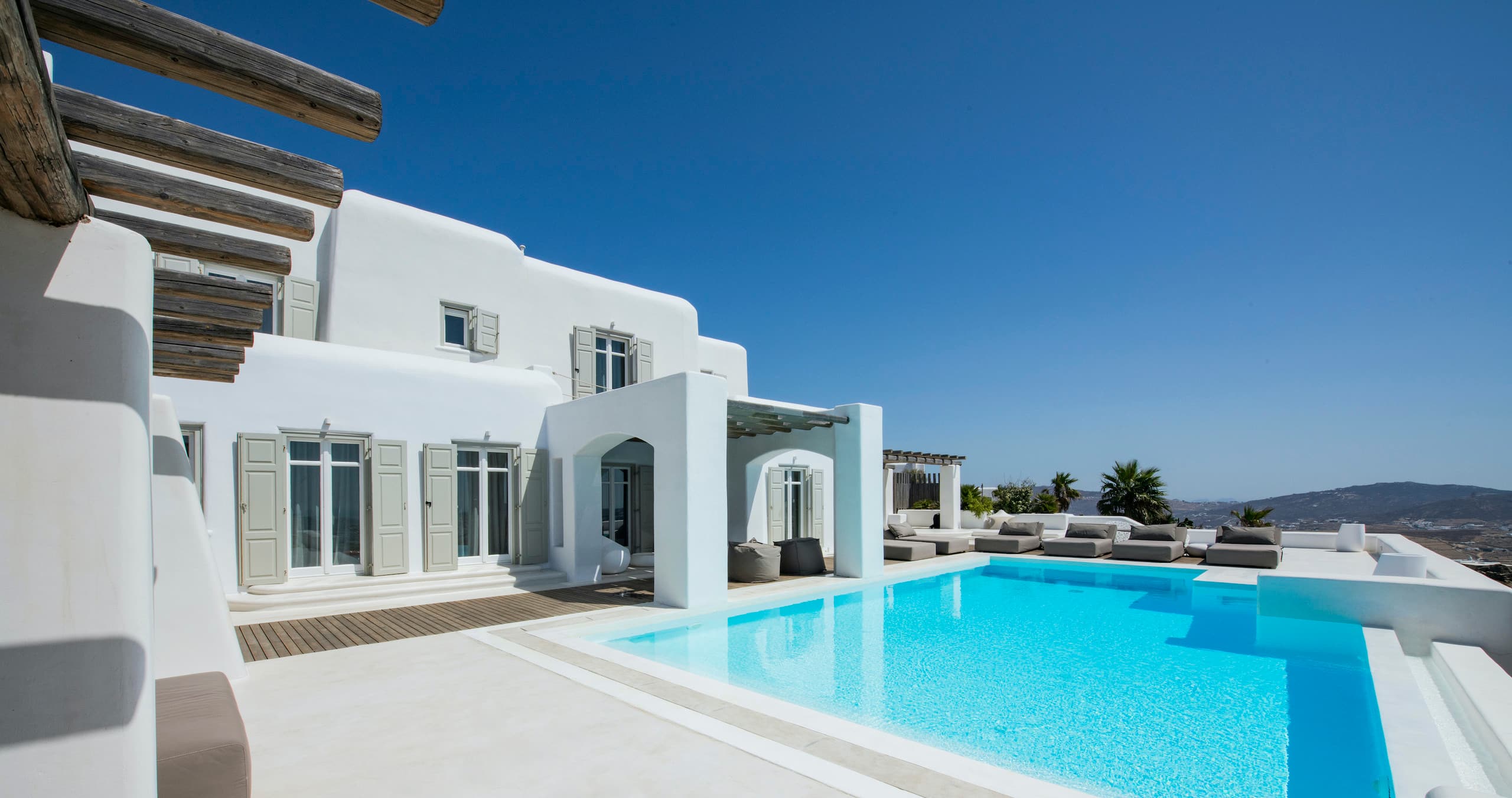 Villa Zircon • Gated & Private Pool • Read Rules