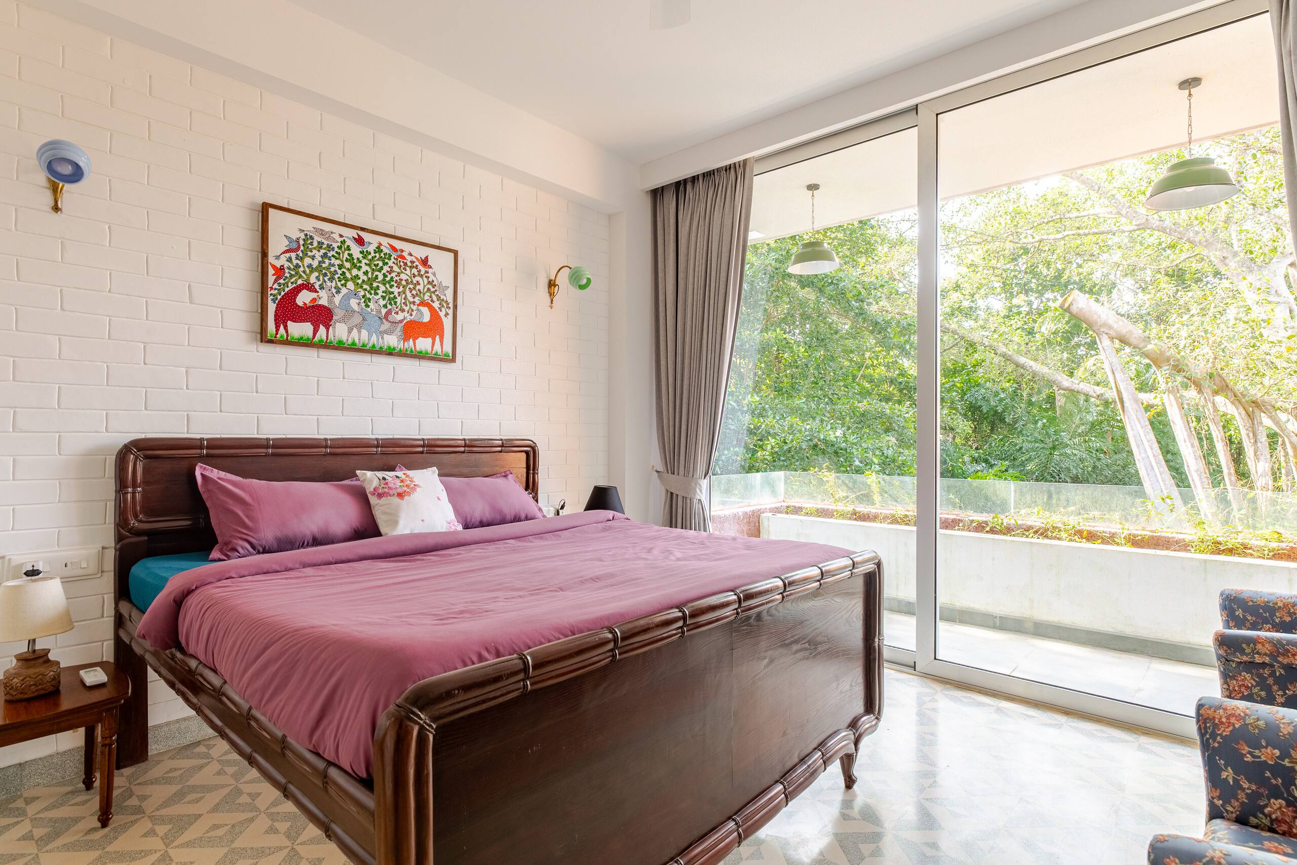 Artist's villa, private pool & garden, forest view 6