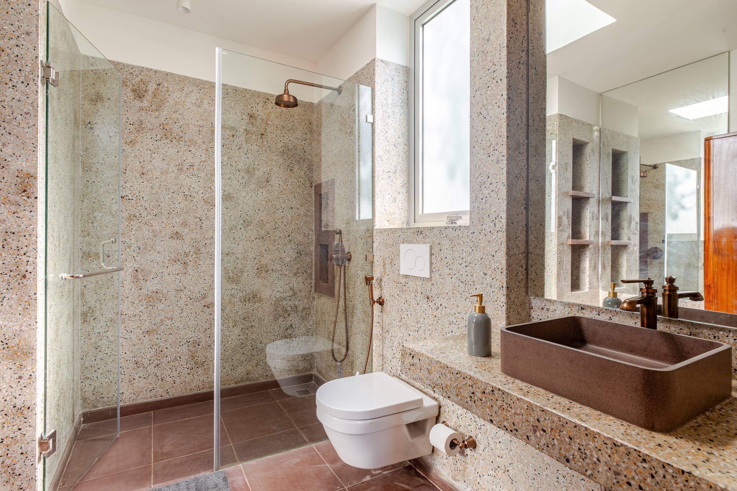 Artist's villa, private pool & garden, forest view 20
