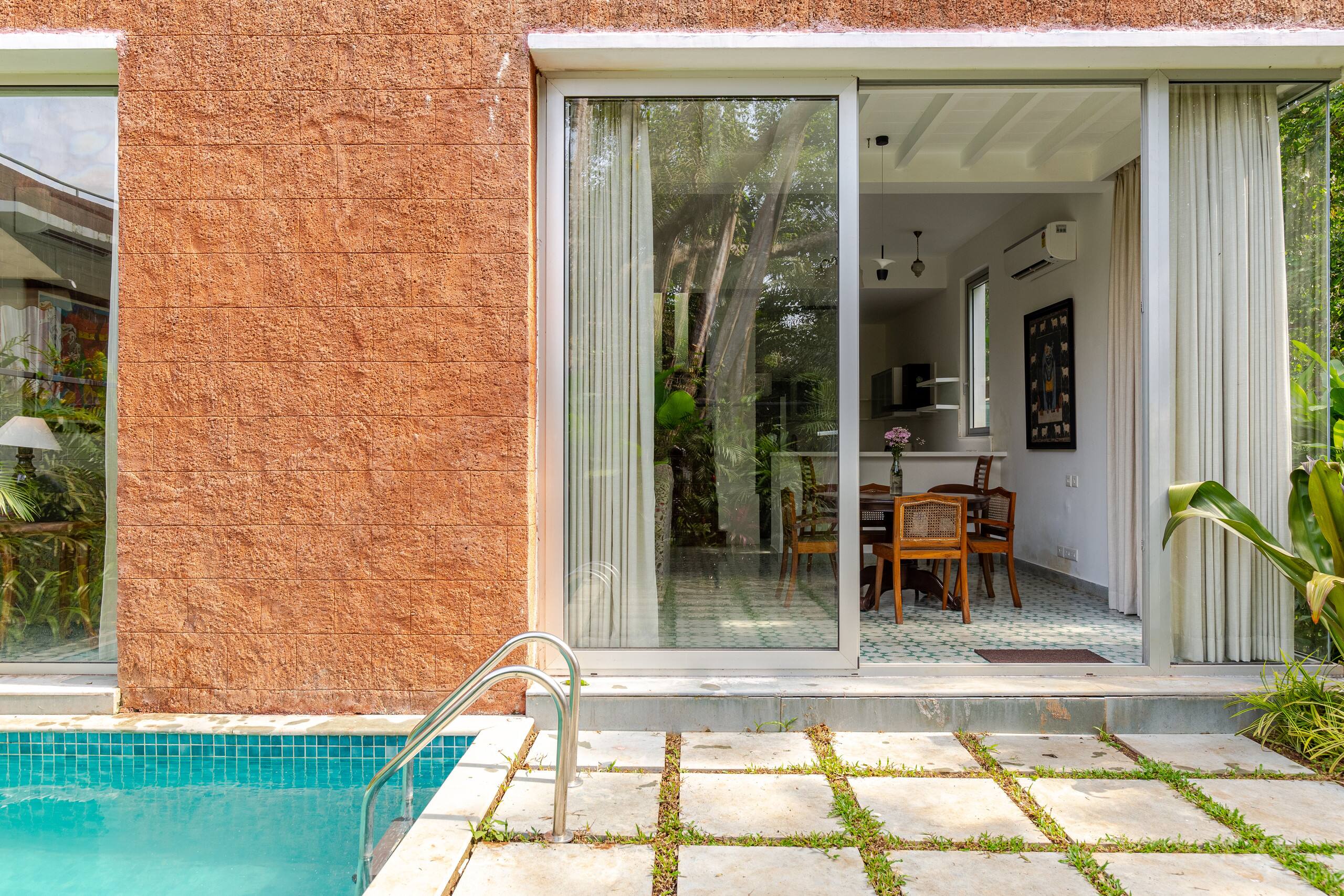 Artist's villa, private pool & garden, forest view 23