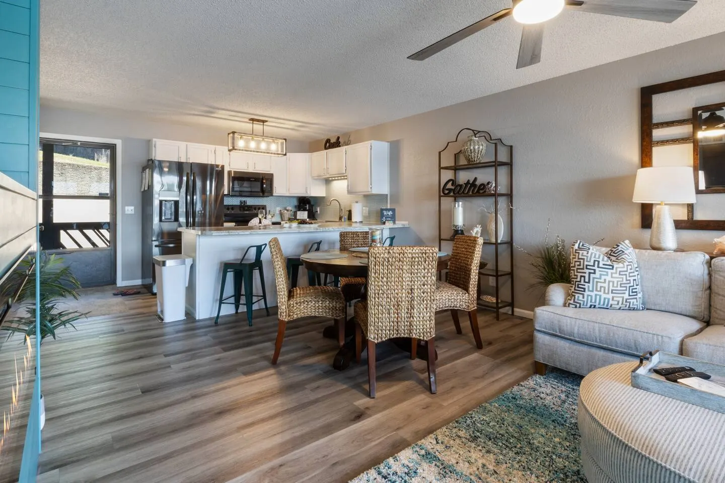 5 Star Condo* No Stairs*Fireplace*Cvd Patio 14