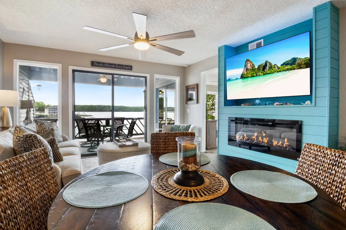 5 Star Condo* No Stairs*Fireplace*Cvd Patio 18