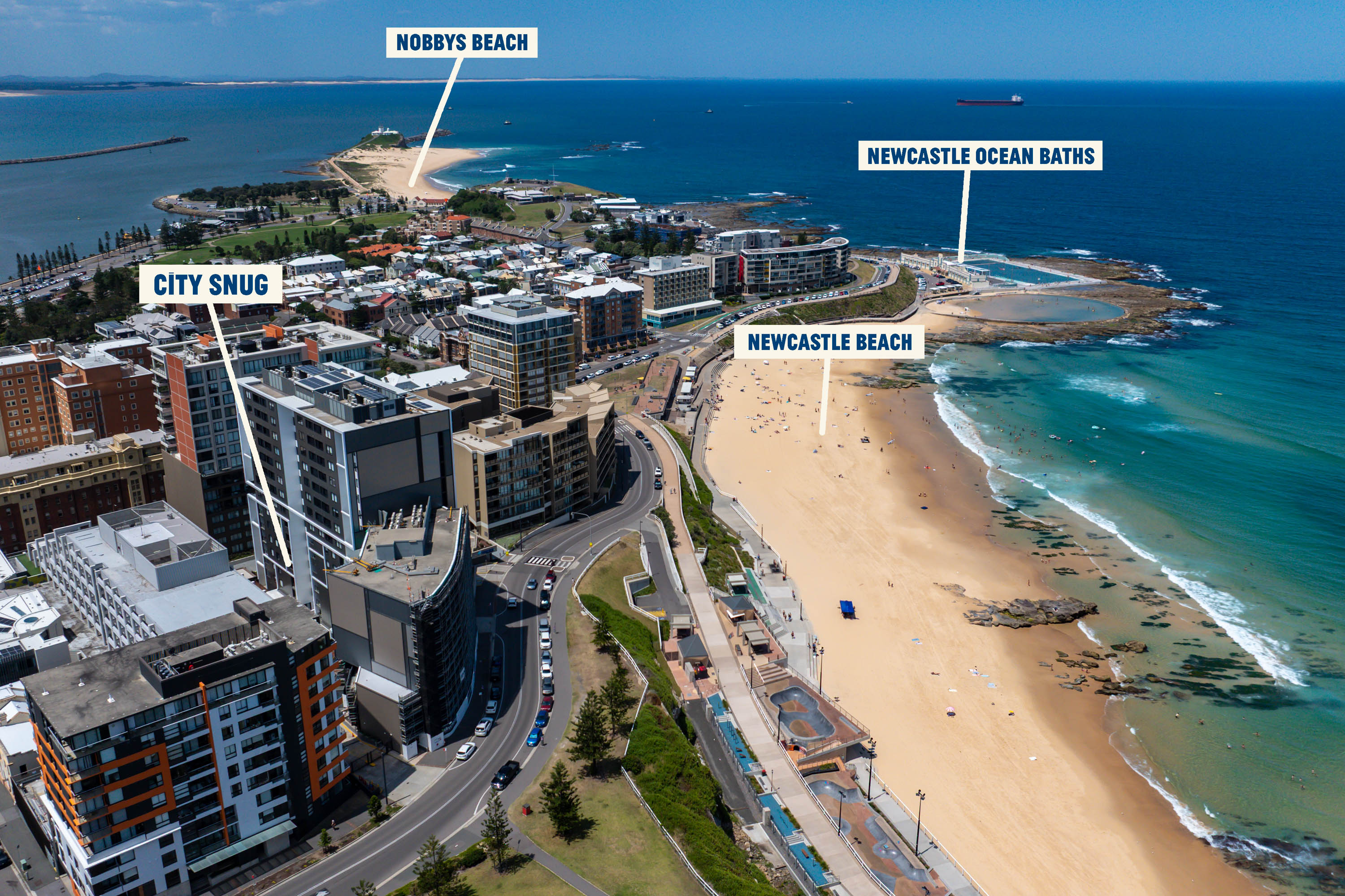 City Snug on Newcastle Beach - Parking Options 2