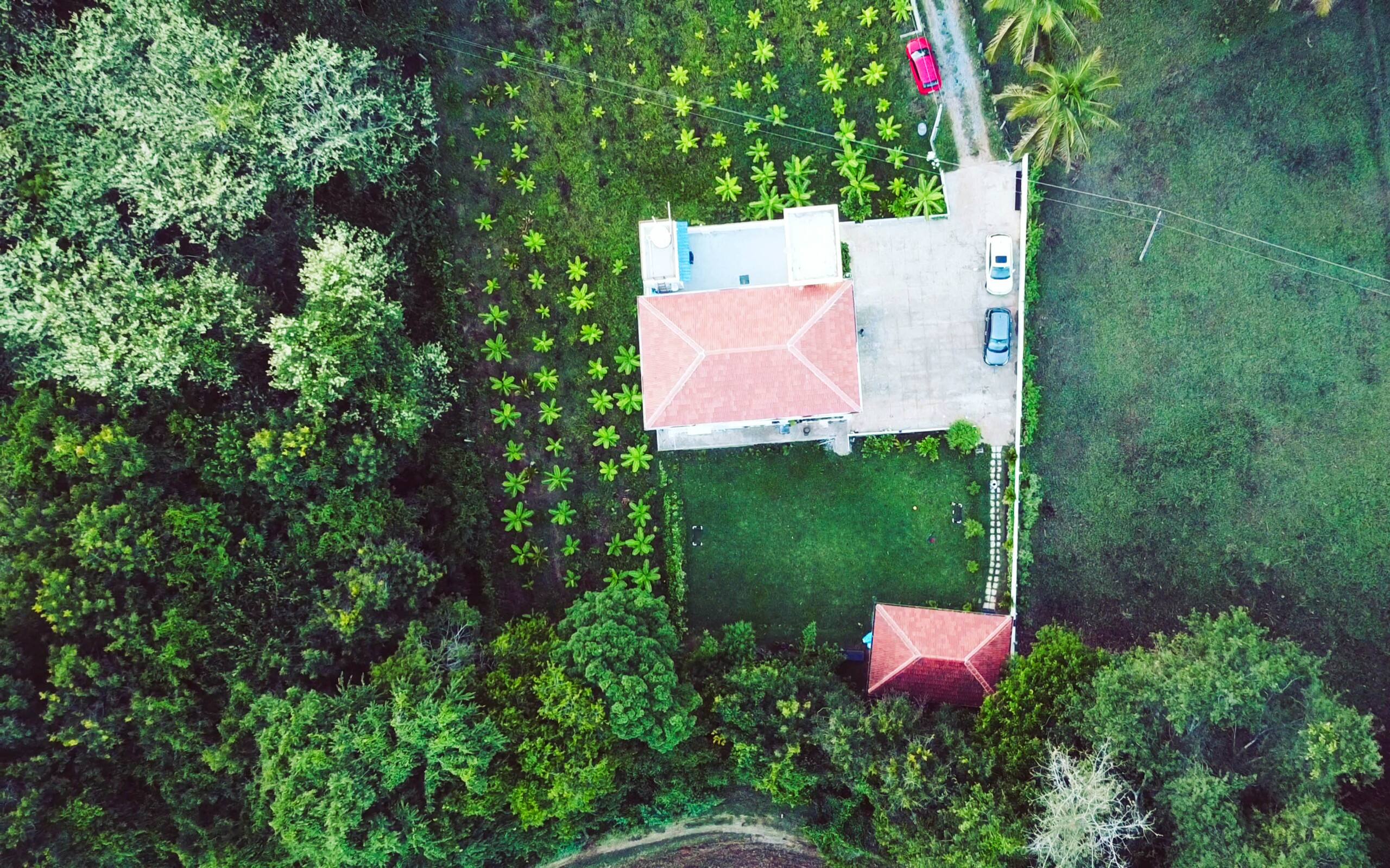 Nature'sLap FarmHouse 4 Bedroom AC Rooms 8