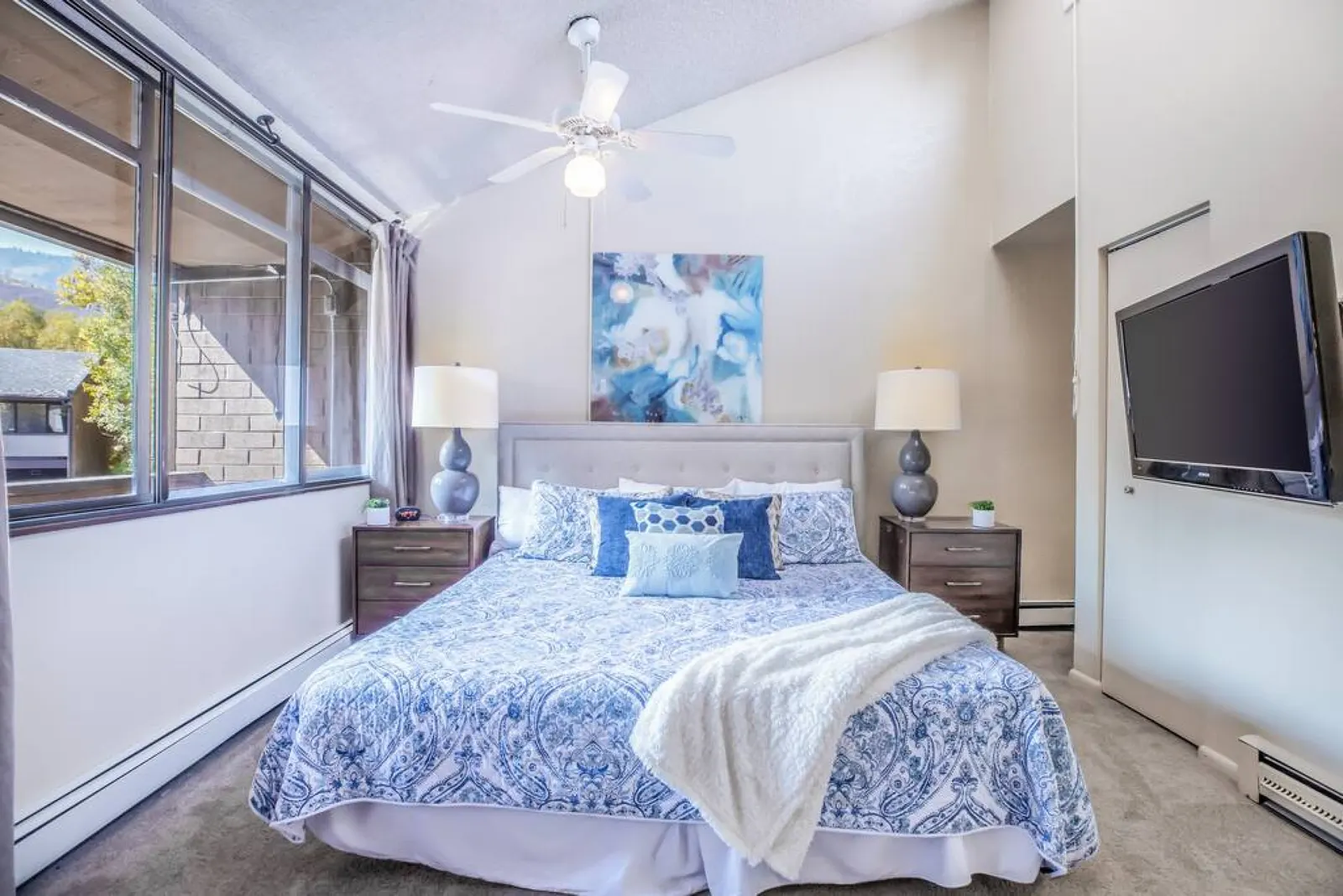 Perfect Condo in Heart of PC, with Pool & Hot Tub! 12