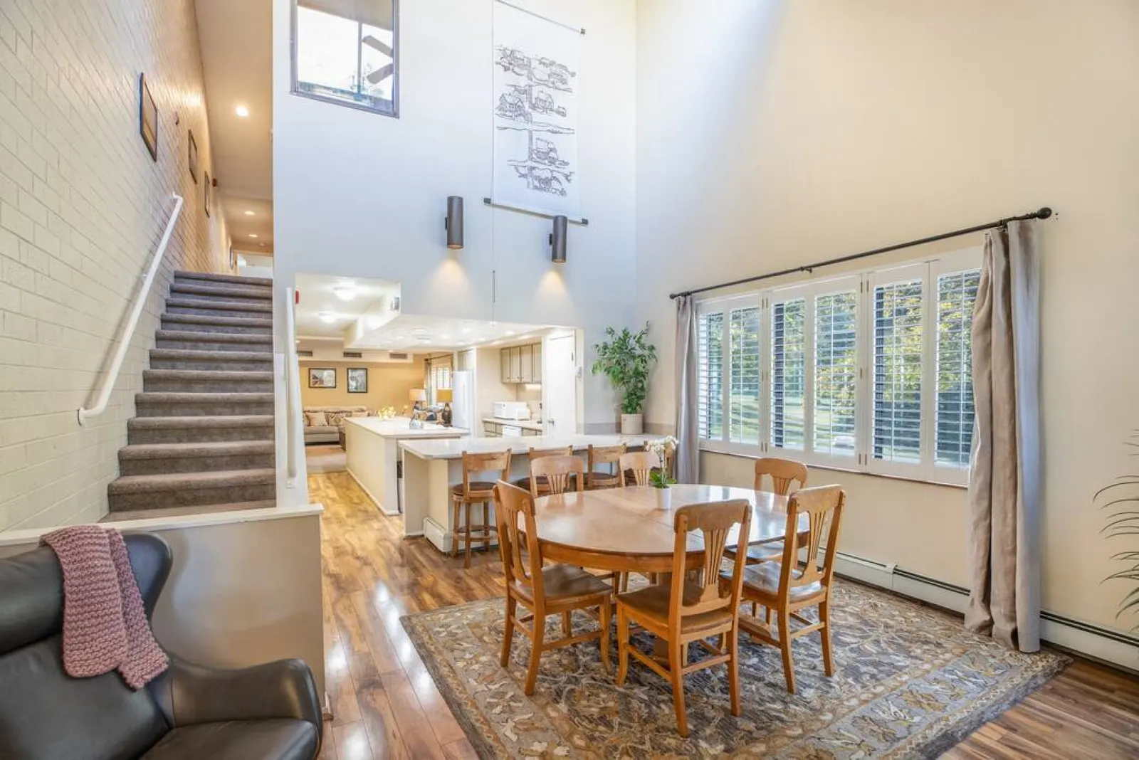Perfect Condo in Heart of PC, with Pool & Hot Tub! 8