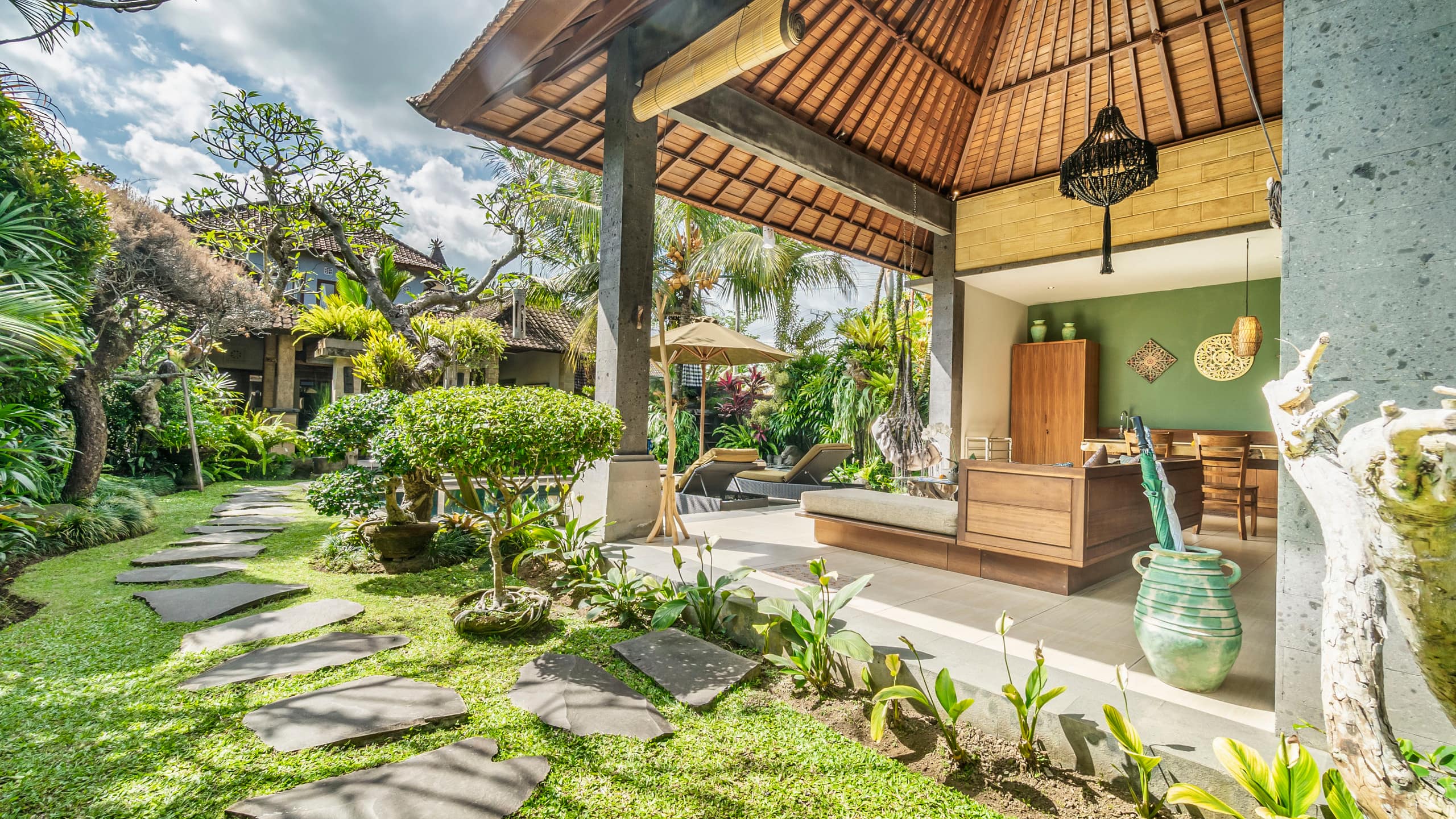 Private 3BR VILLA with pool and garden 12
