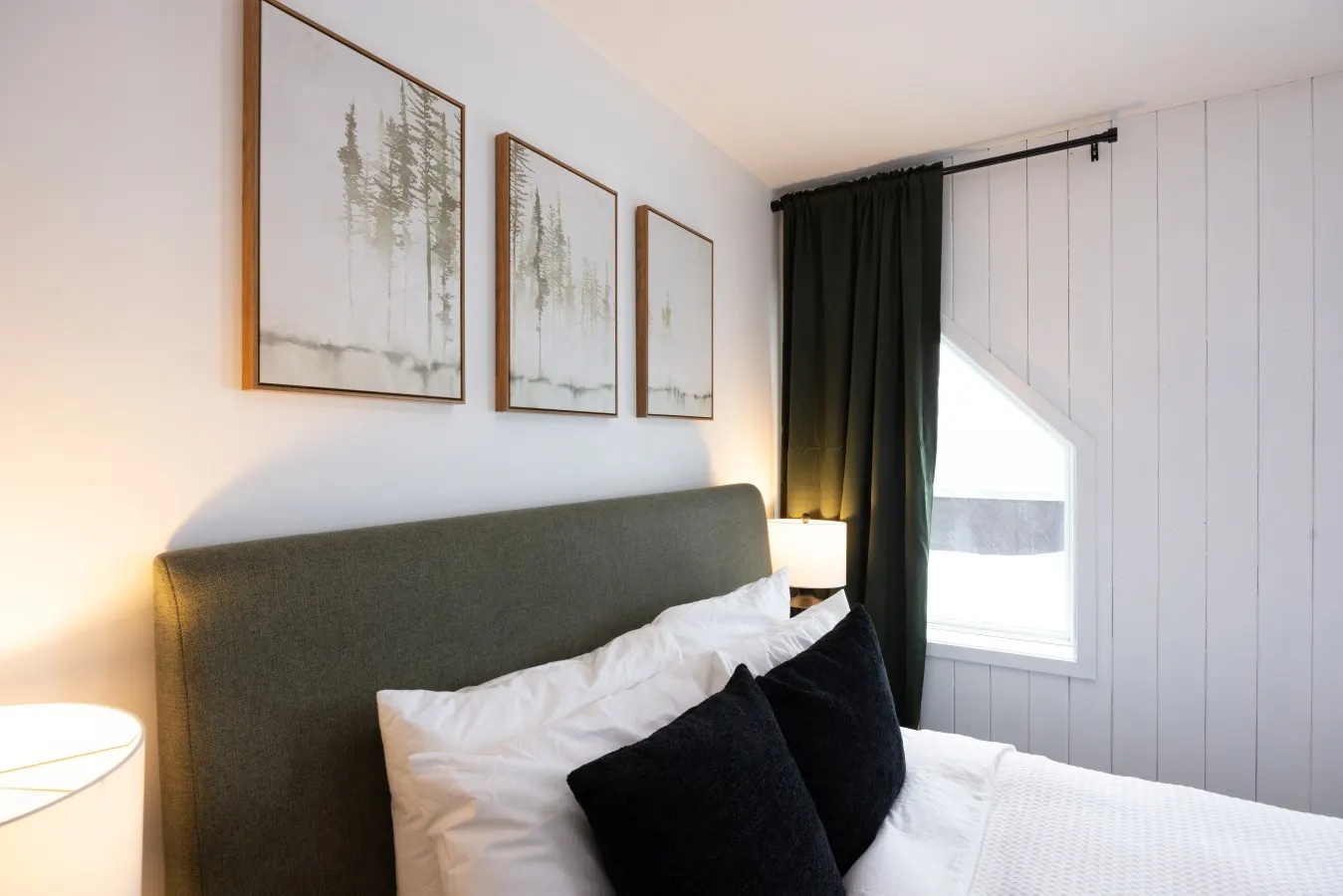 The Jade Suite Stylish 2BR at The Gem 18