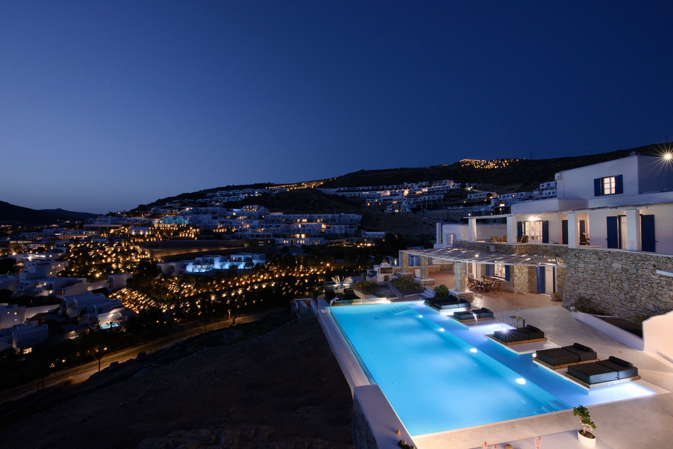 villachrysta for large groups / families 1