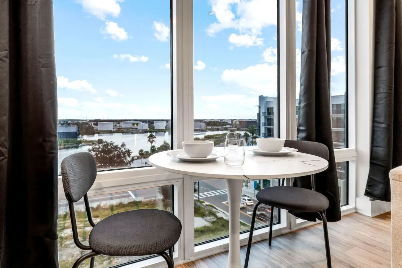 Amazing 1BD with Perfect View Channelside Mins to DT! 14
