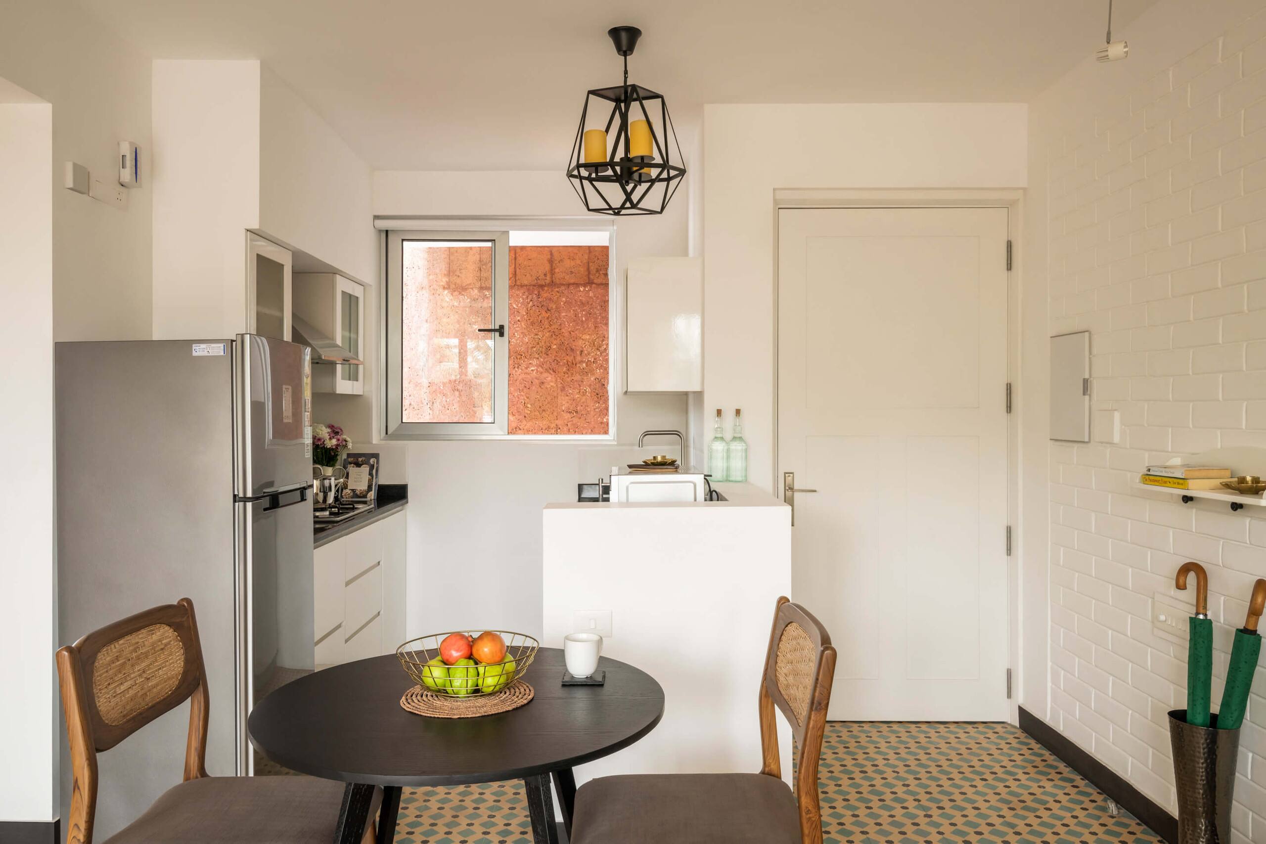 ElRaso 1bhk apartment w/common pool 6