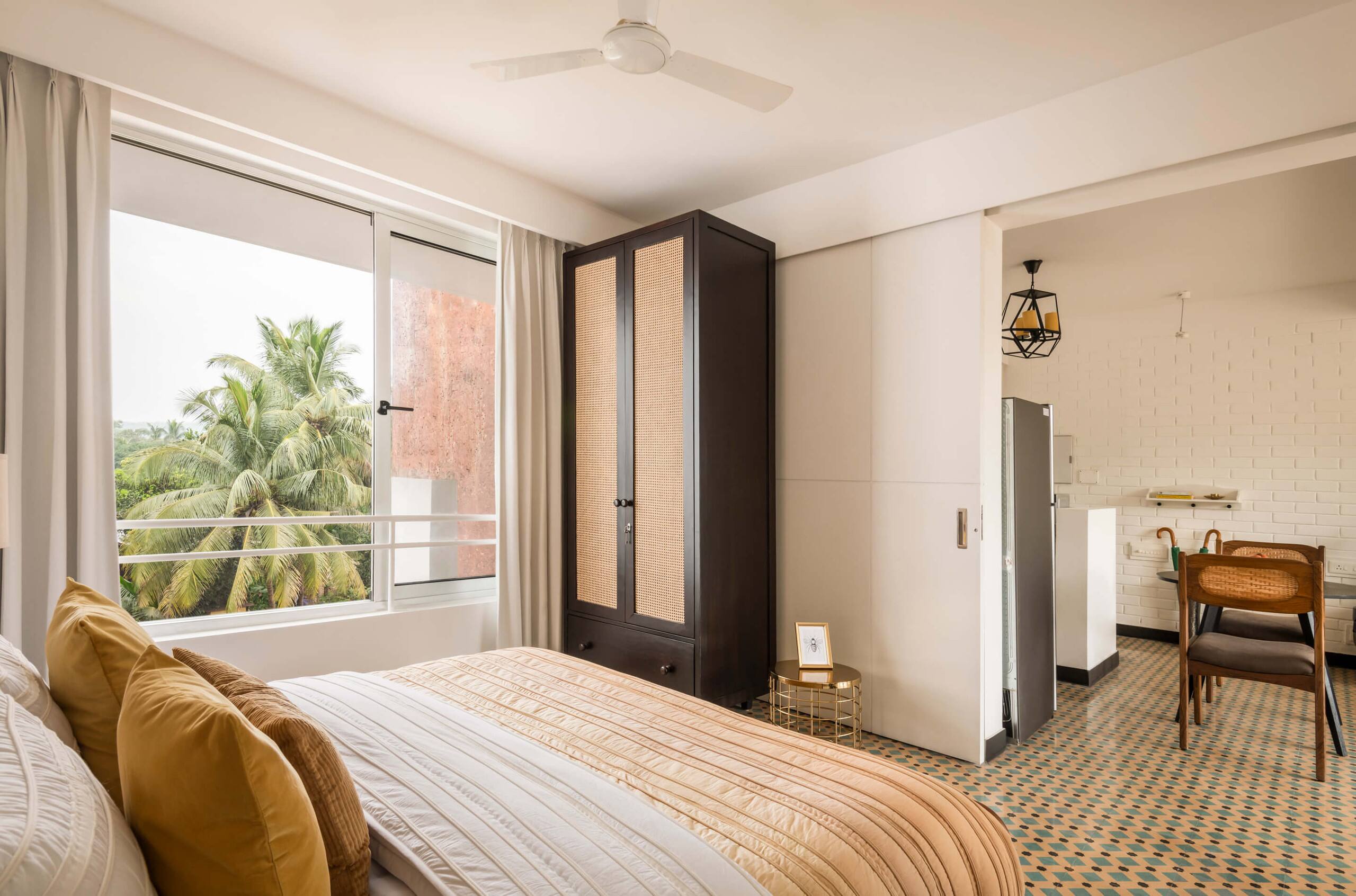 ElRaso 1bhk apartment w/common pool 9