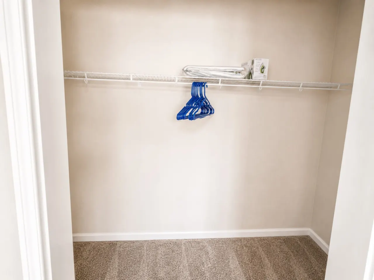 Maple & Main Hoover Modern 2BR Escape 2E 10