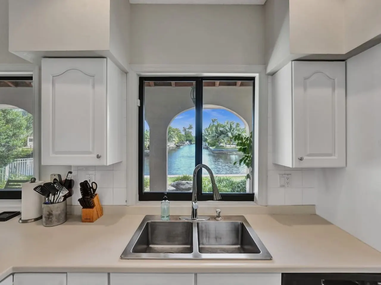 Monthly - 2101 Wilton Waterfront Heated Saltwater 18